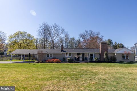 1023 LANSDALE AVENUE LANSDALE PA 19446