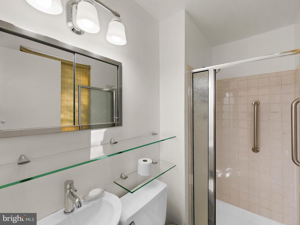 LONGFELLOW - Residential