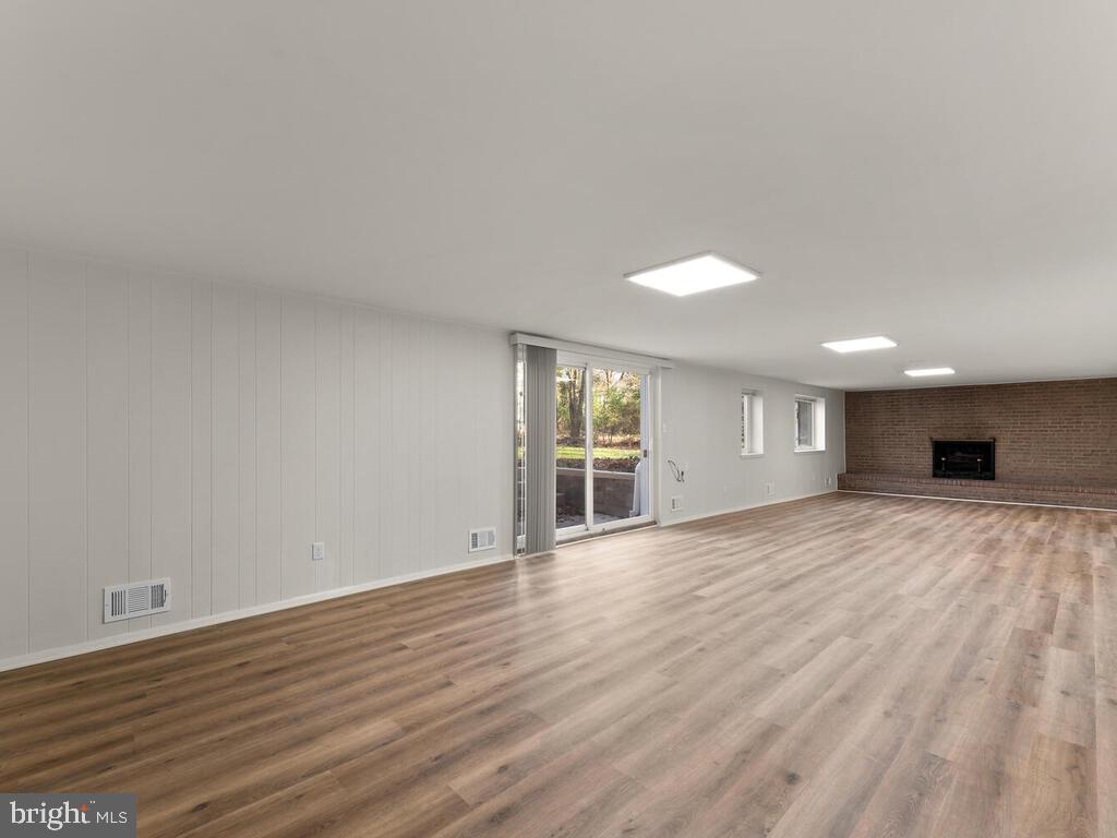 LONGFELLOW - Residential