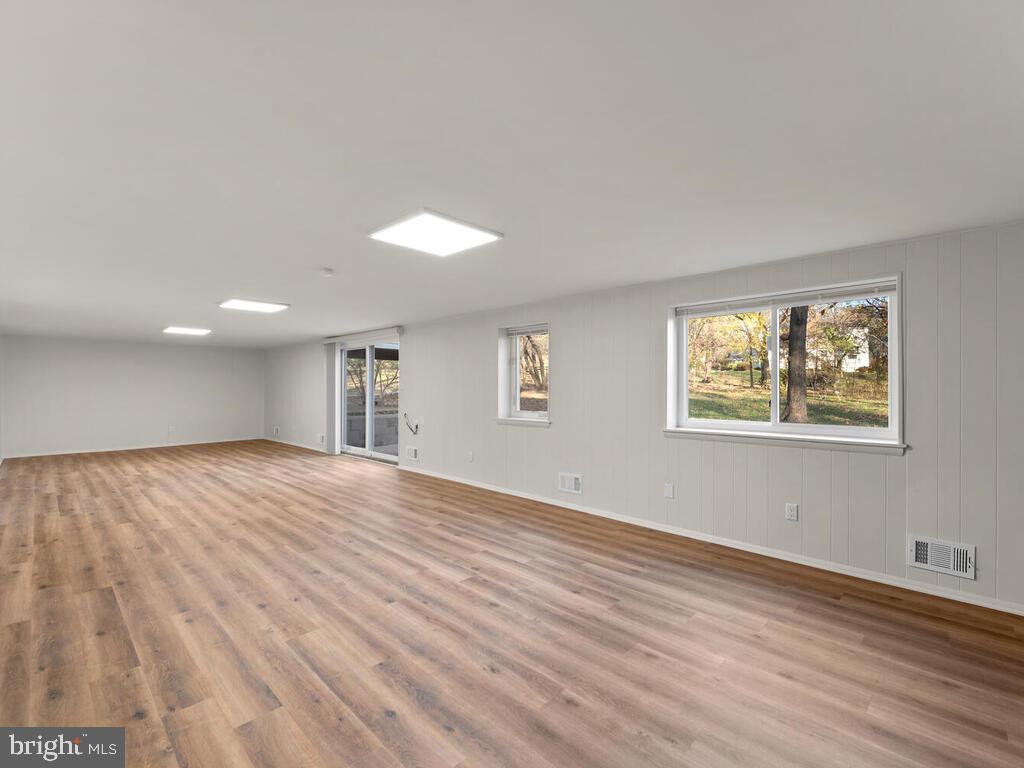 LONGFELLOW - Residential