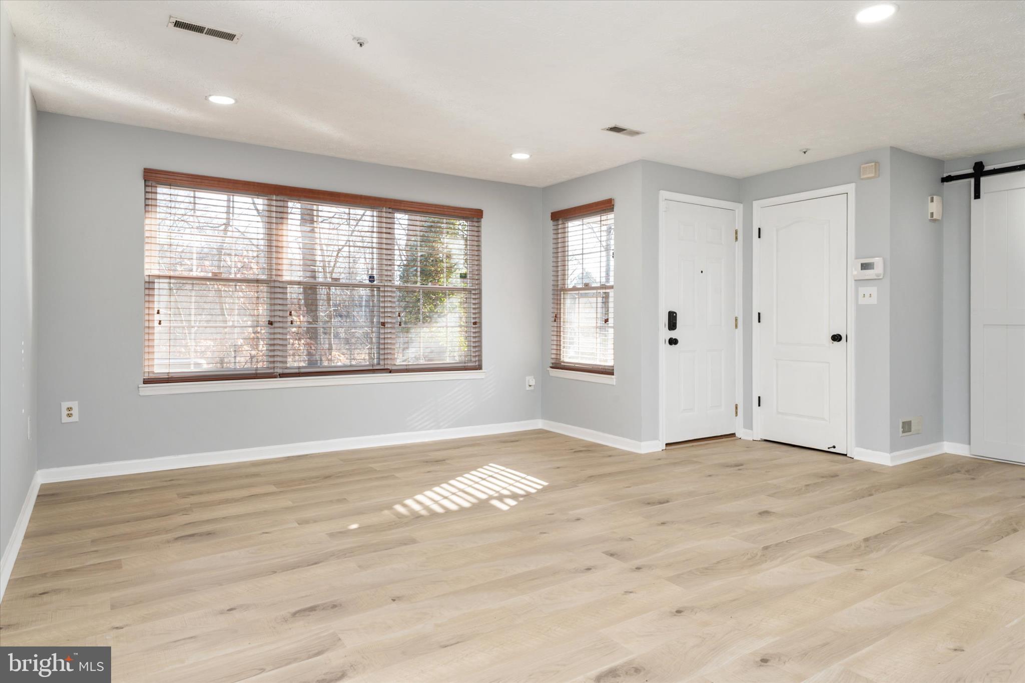 GLENSFORD - Residential