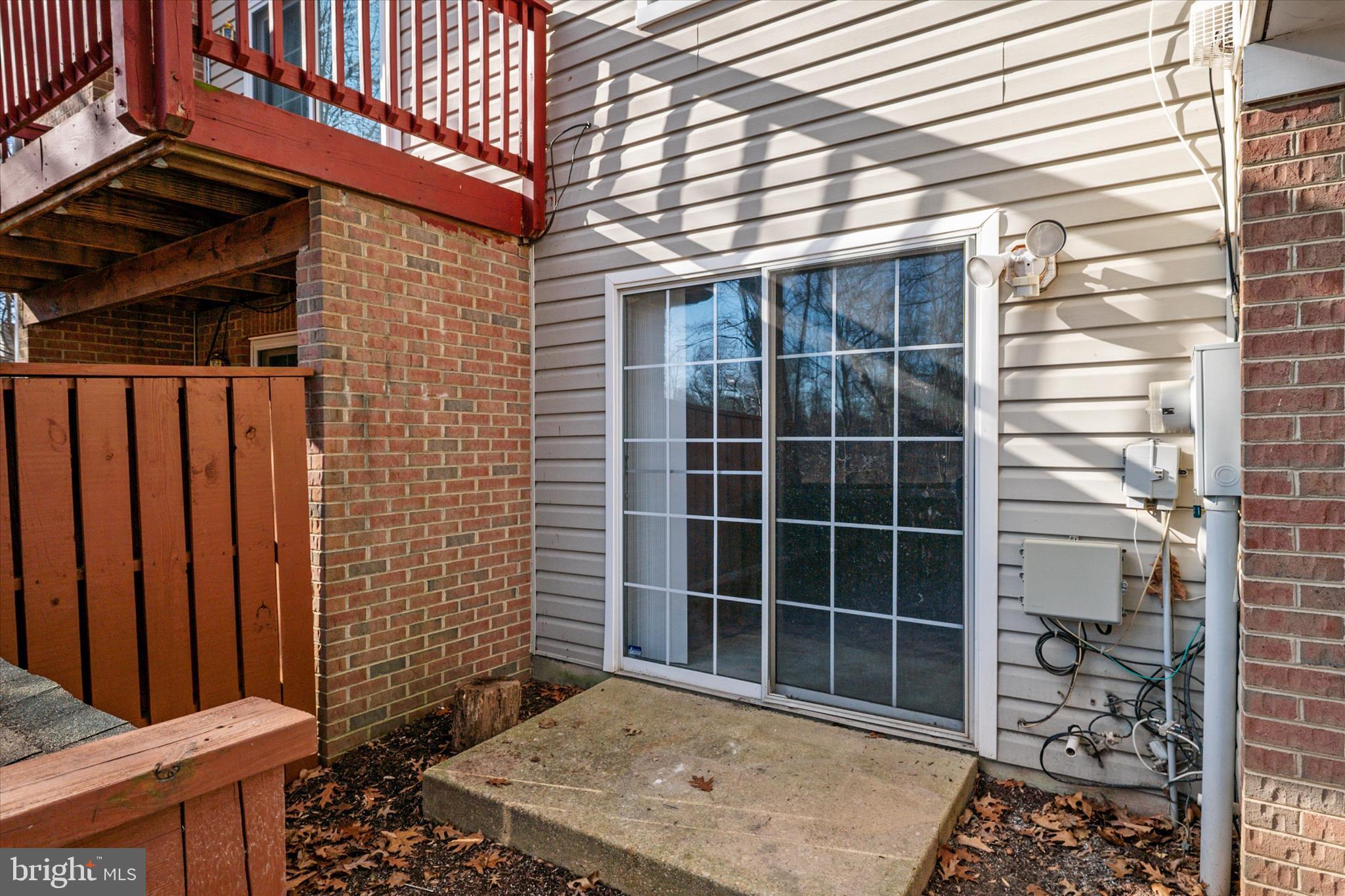 4655 DEEPWOOD CT 107D