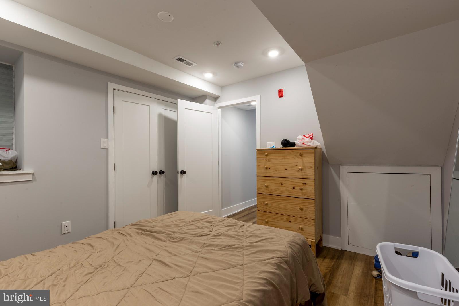 FRANCISVILLE - Residential Lease