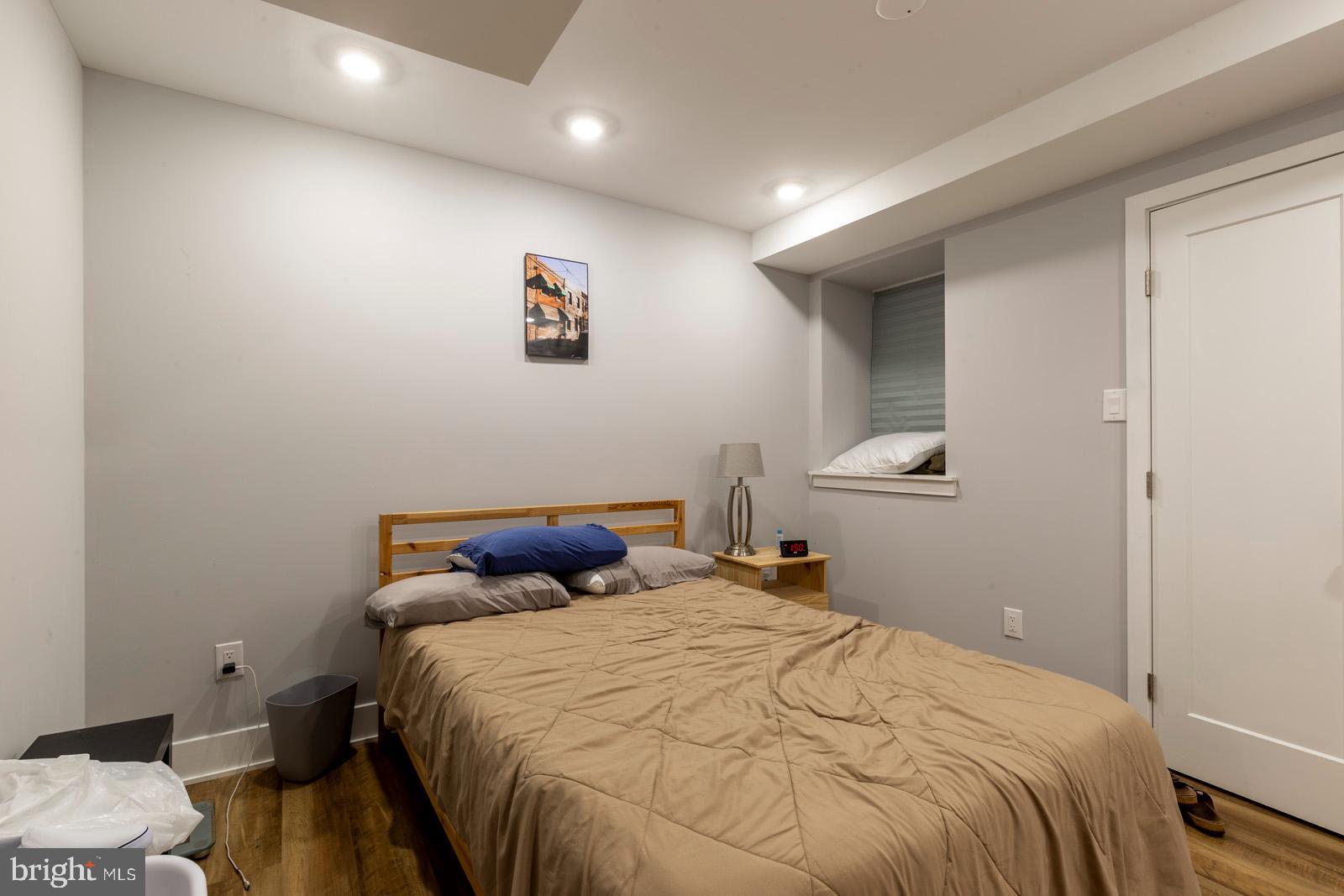 FRANCISVILLE - Residential Lease