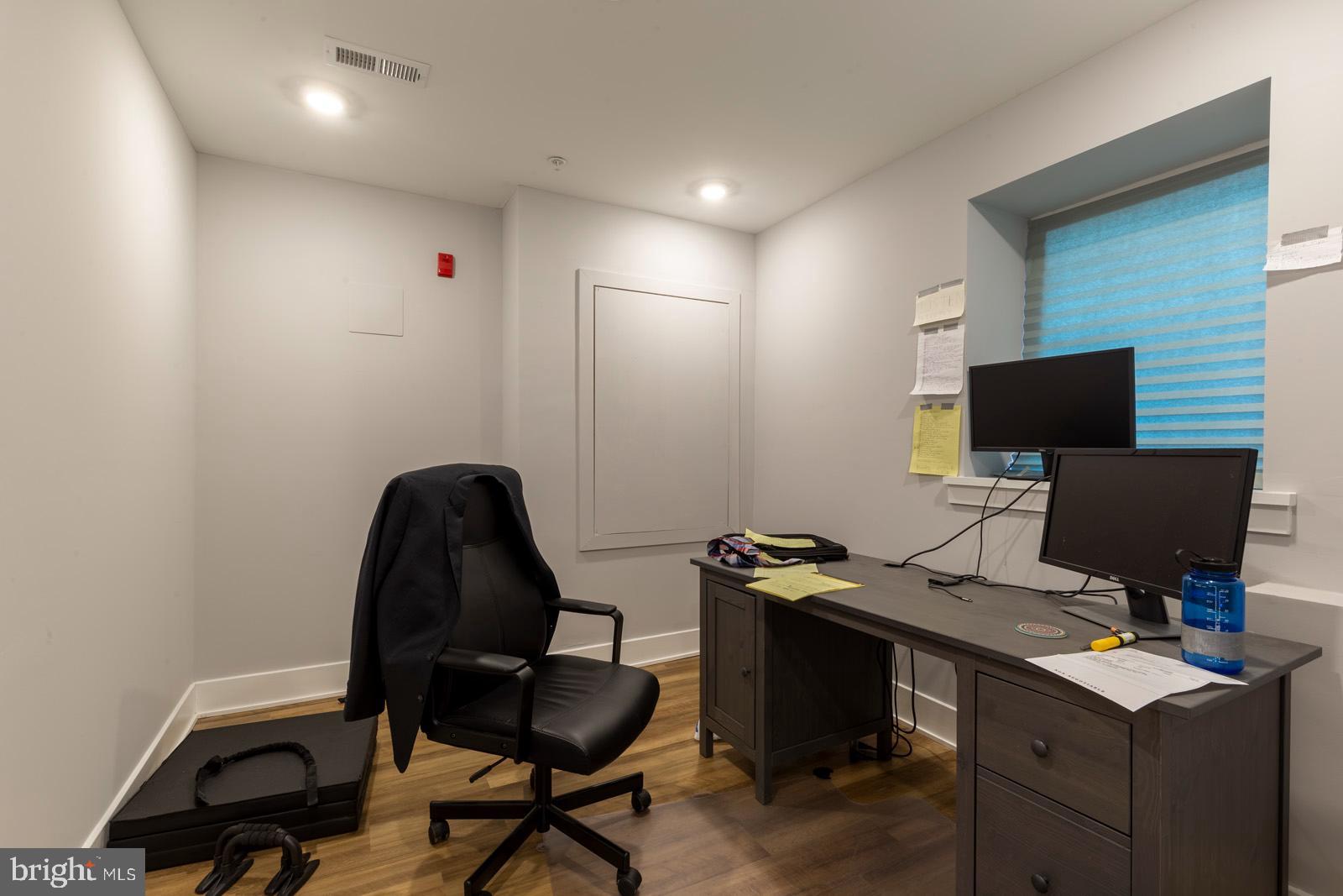 FRANCISVILLE - Residential Lease