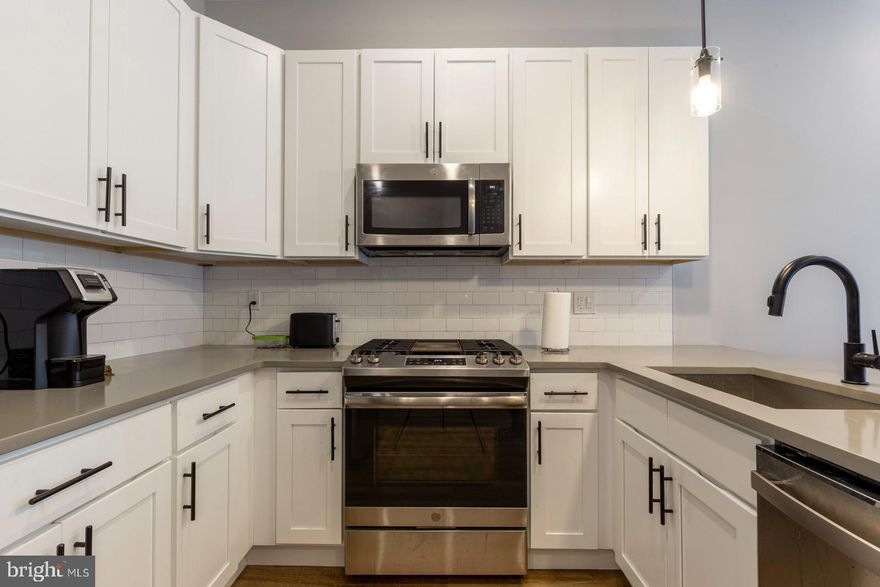 Available Early June:

Welcome to 910 N 17th St #1F! This stunning first-floor unit offers 2 bedrooms and 1.5 bathrooms with a stylish modern design. You’ll enjoy off-street parking, hardwood floors, recessed lighting, central air, and in-unit laundry. Step into the bright and open living space with two front-facing windows that bring in plenty of natural light. The kitchen sits just beyond the counter with accent lighting and features white shaker cabinets, a subway tile backsplash, and sleek stainless steel appliances. A powder room nearby makes entertaining easy. Head downstairs to find two bedrooms, a full bathroom, and a stacked washer and dryer at the bottom of the staircase. Each bedroom is spacious with a window and great closet space. The bathroom is beautifully designed with slate tile flooring, a lighted vanity, and a full-size bathtub-shower combo. Schedule your showing today!

Lease Terms:

Generally, 1st month, 12th month, and 1 month security deposit due at, or prior to, lease signing. Other terms may be required by Landlord. $55 application fee per applicant. Pets are conditional on owner's approval and may require an additional fee, if accepted. (Generally, $500/dog and $250/cat). Tenants responsible for: electricity, gas, cable/internet, and a $40/month flat water fee. 1 off-street parking spot is available for an additional $200/month. Landlord Requirements: Applicants to make 3x the monthly rent in verifiable net income, credit history to be considered (i.e. no active collections), no evictions within the past 4 years, and must have a verifiable rental history with on-time rental payments. Exceptions to this criteria may exist under the law and will be considered. Cosigners accepted.