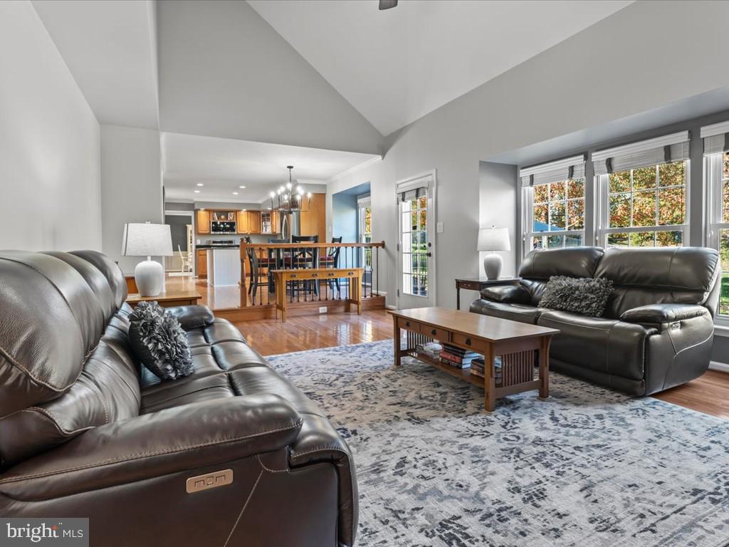 ASHBURN FARM - Residential