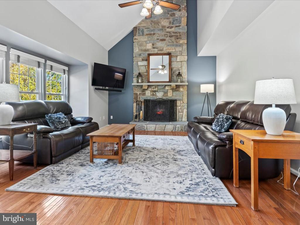 ASHBURN FARM - Residential