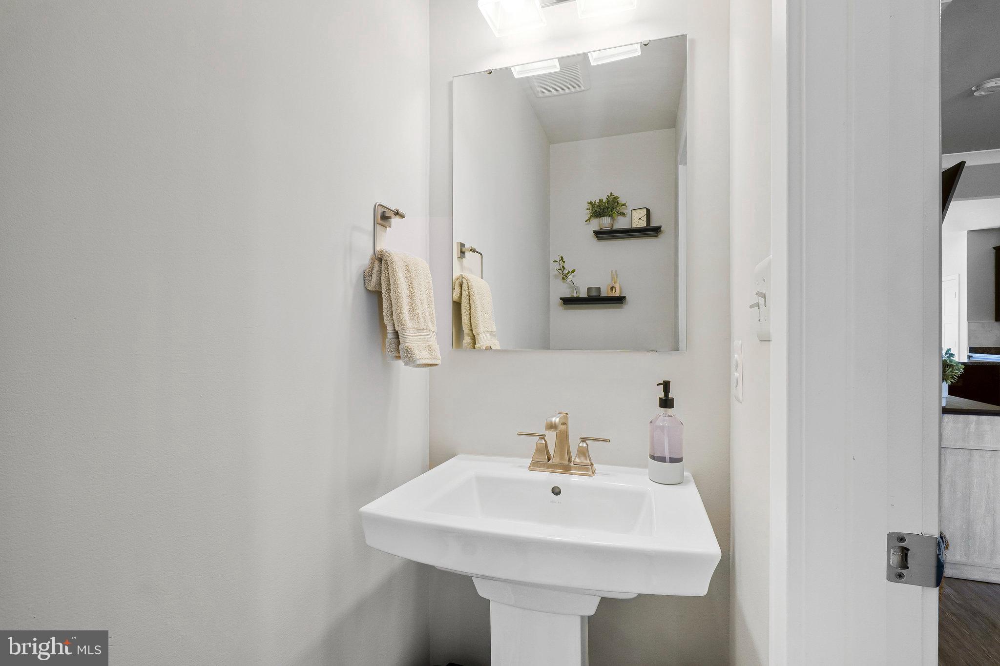 TIMOTHY BRANCH TOWNS - Residential