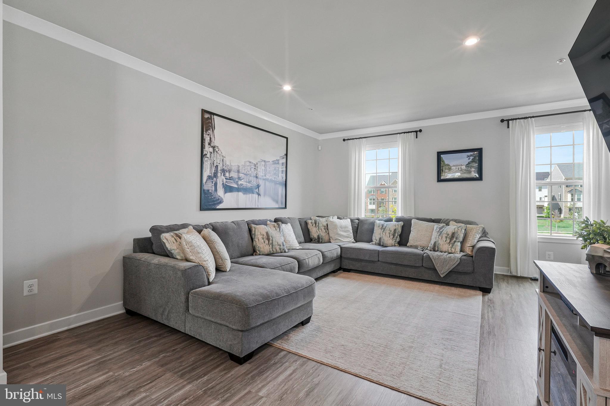 TIMOTHY BRANCH TOWNS - Residential