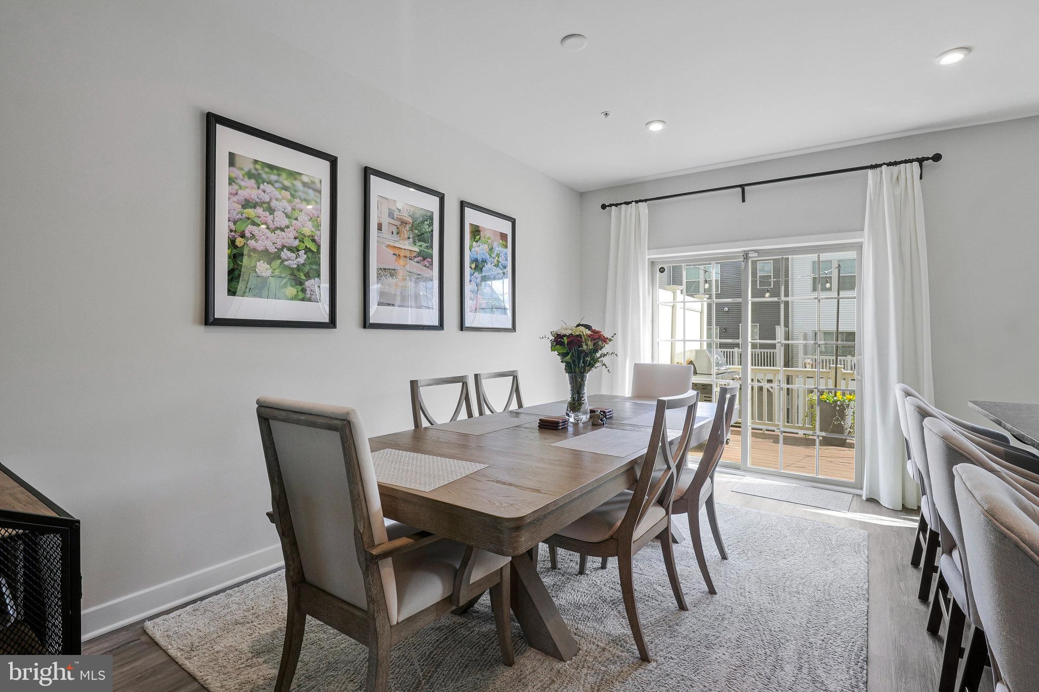 TIMOTHY BRANCH TOWNS - Residential