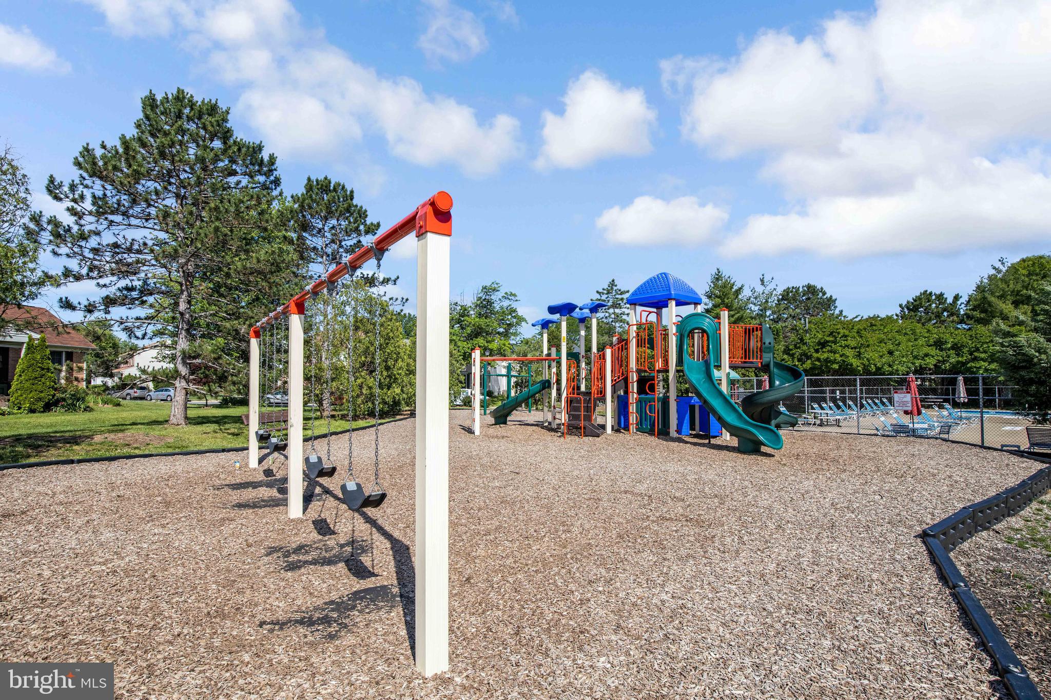 LANDSDOWNE - Residential Lease