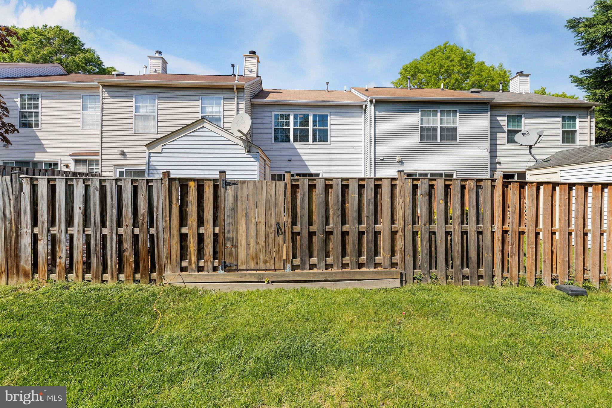 LANDSDOWNE - Residential Lease