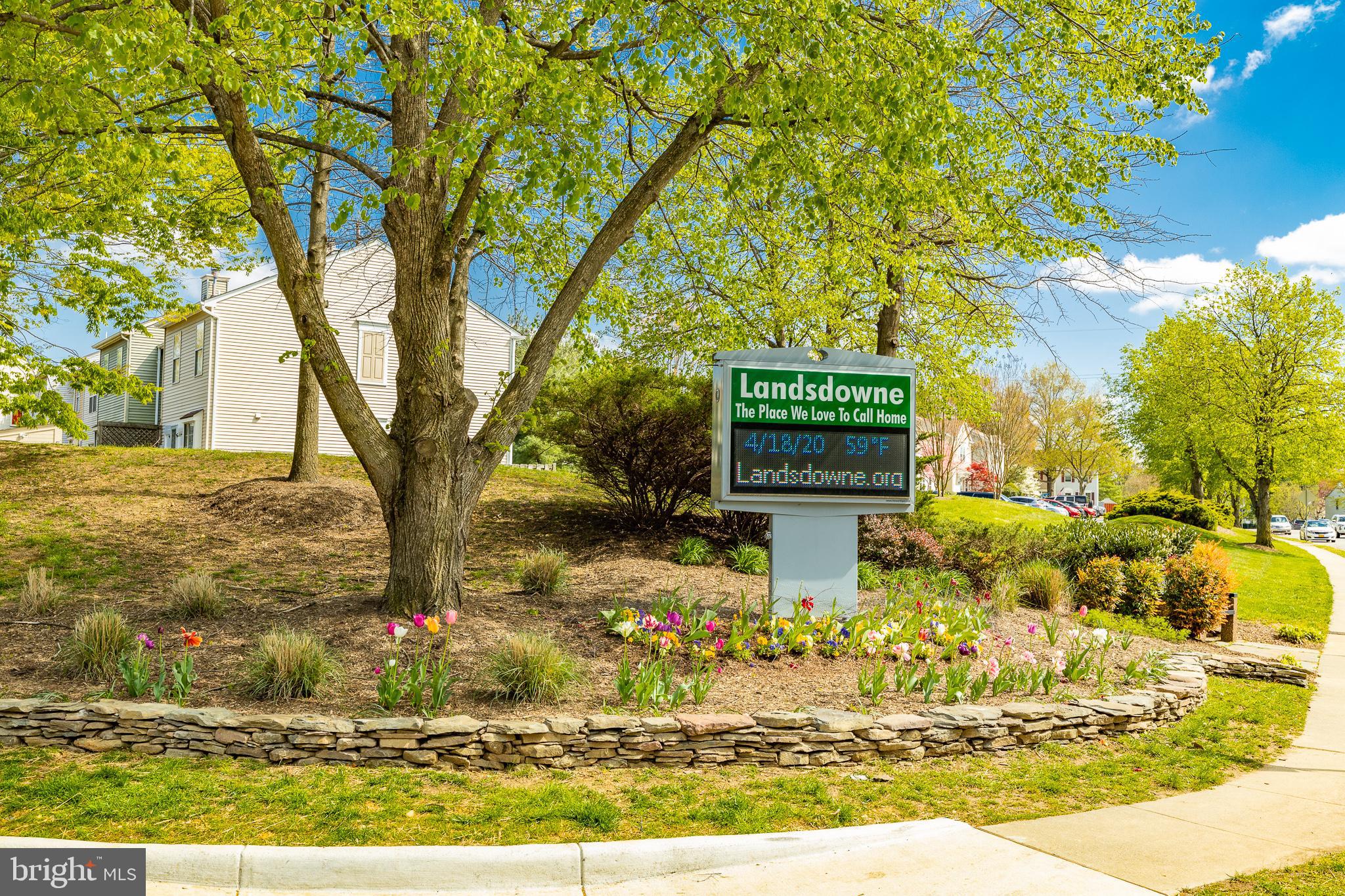 LANDSDOWNE - Residential Lease