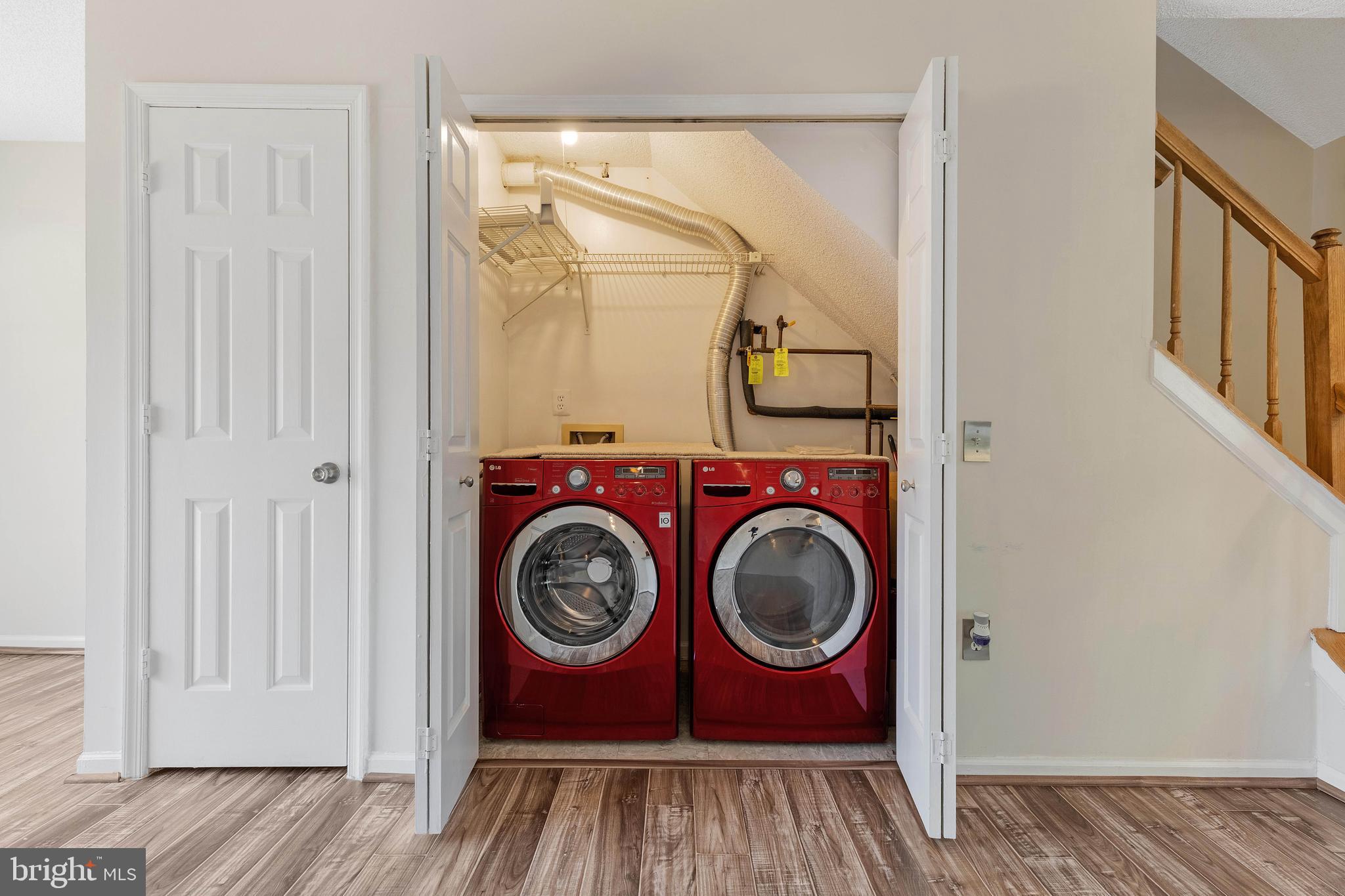 LANDSDOWNE - Residential Lease