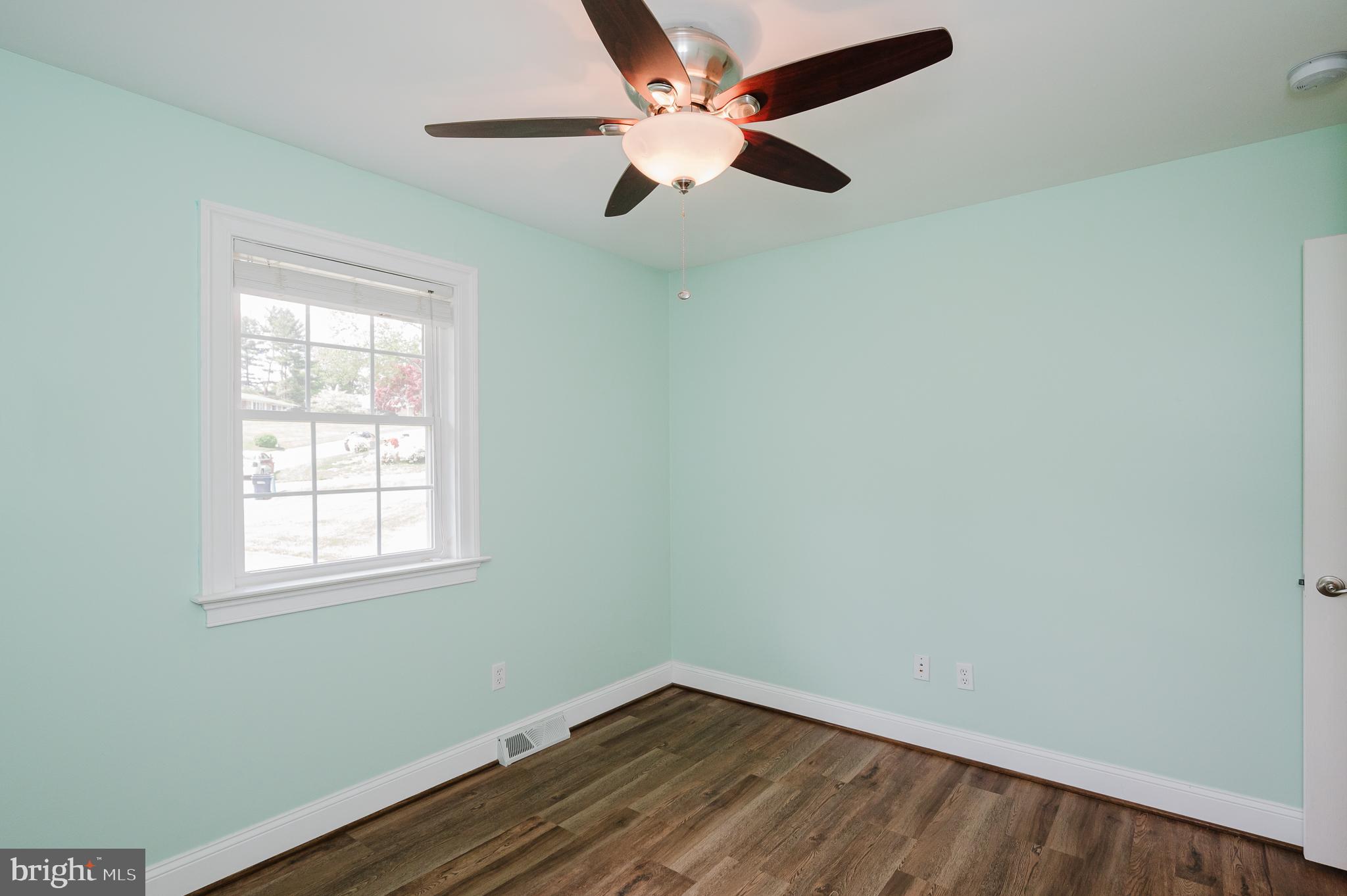 OAKMONT - Residential Lease