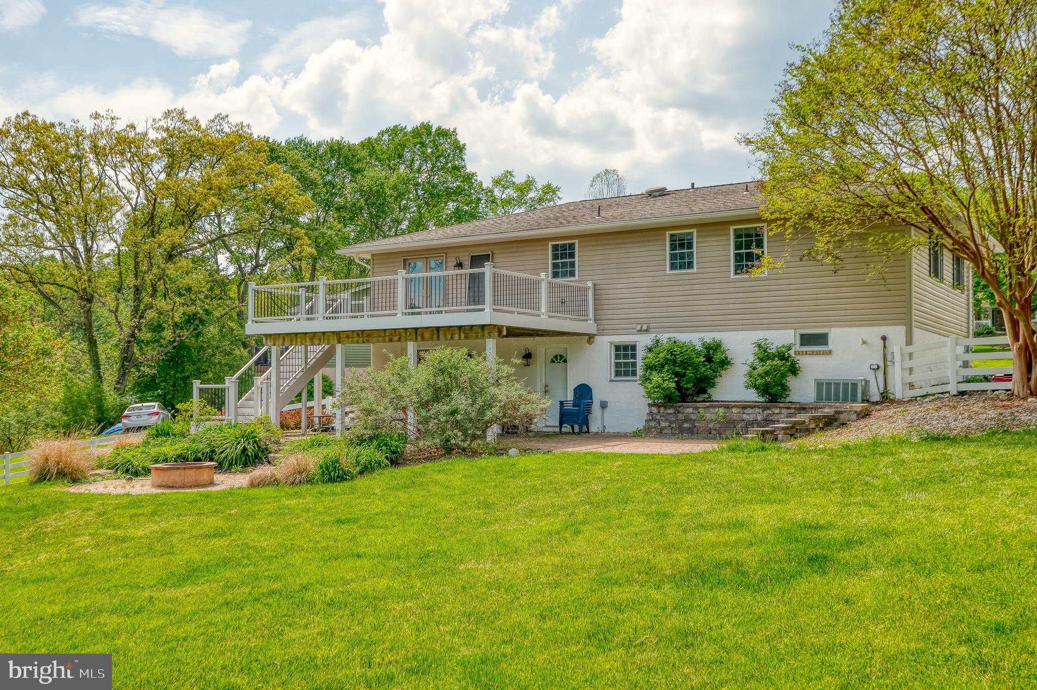 OAKMONT - Residential Lease