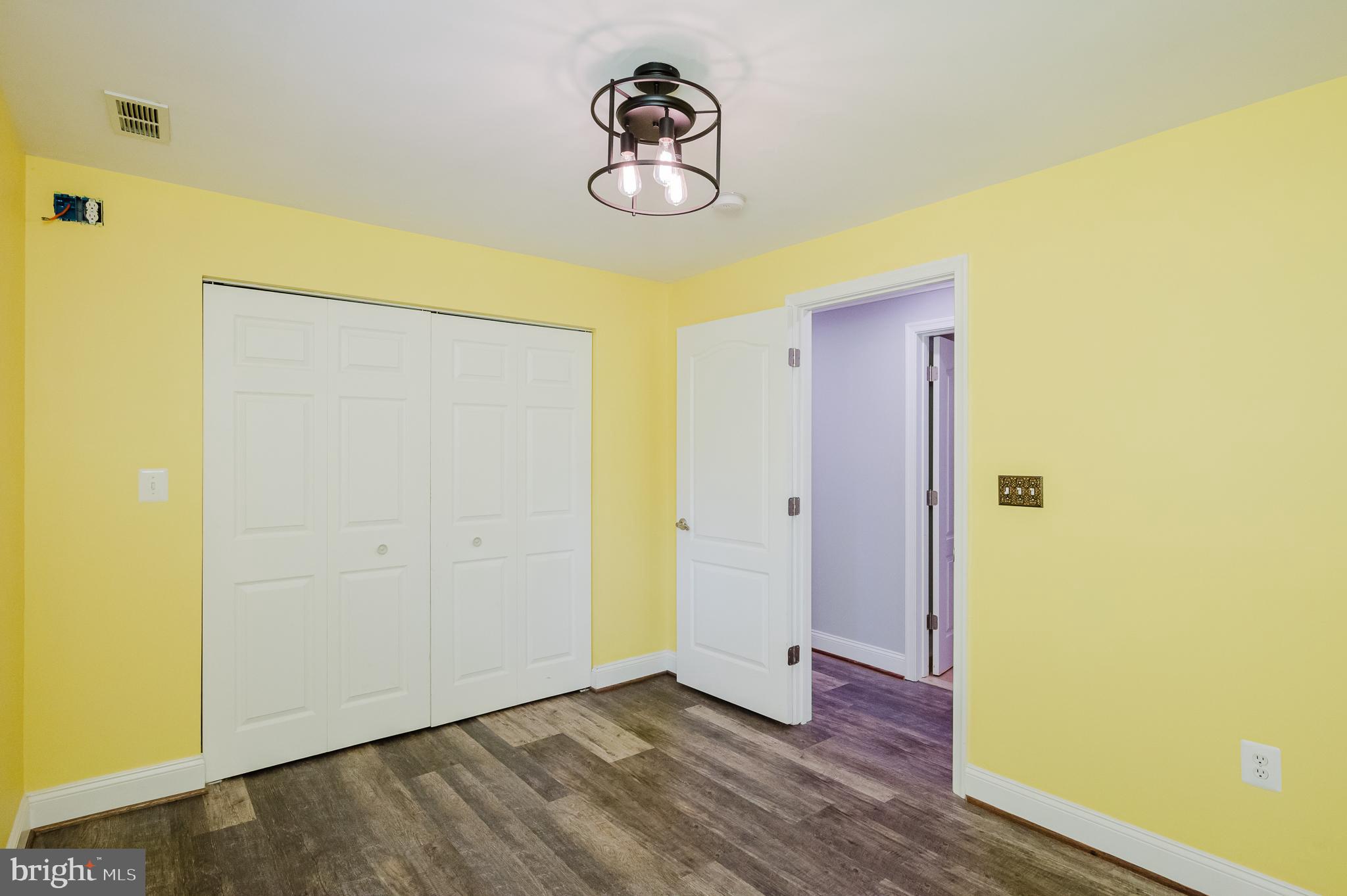 OAKMONT - Residential Lease