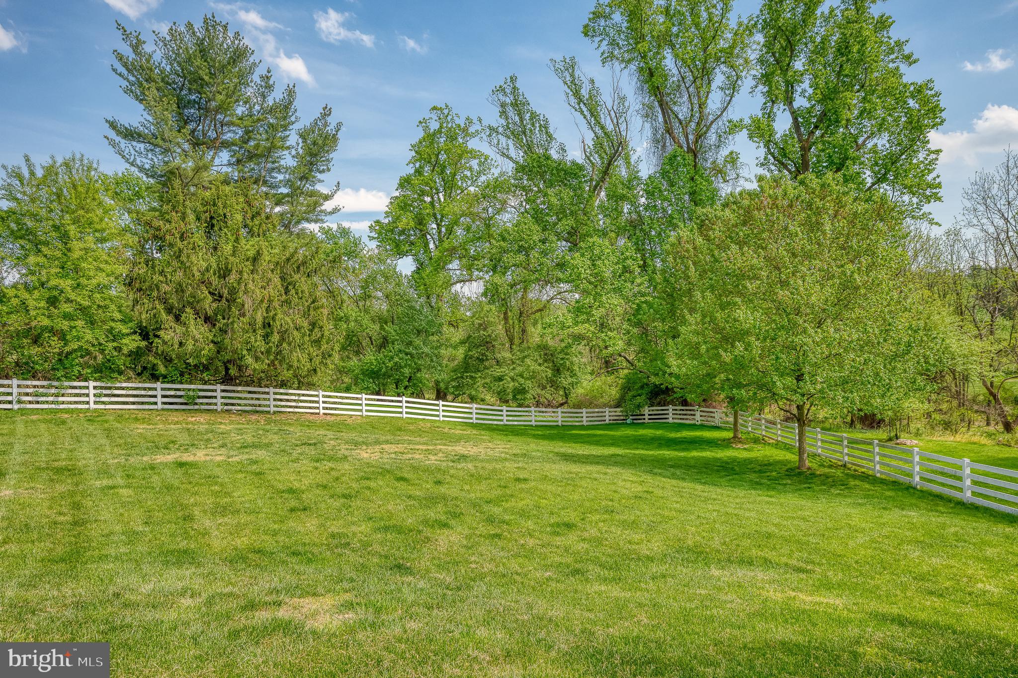 OAKMONT - Residential Lease