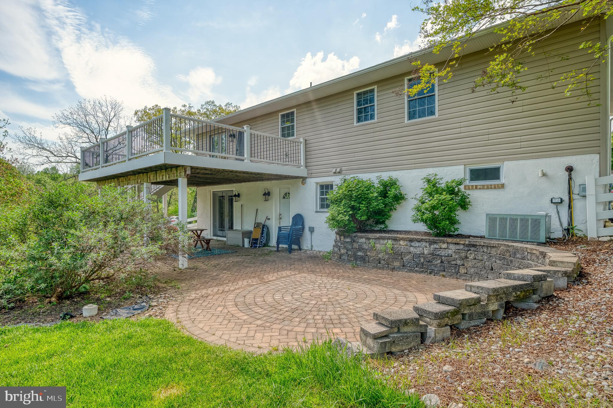 OAKMONT - Residential Lease