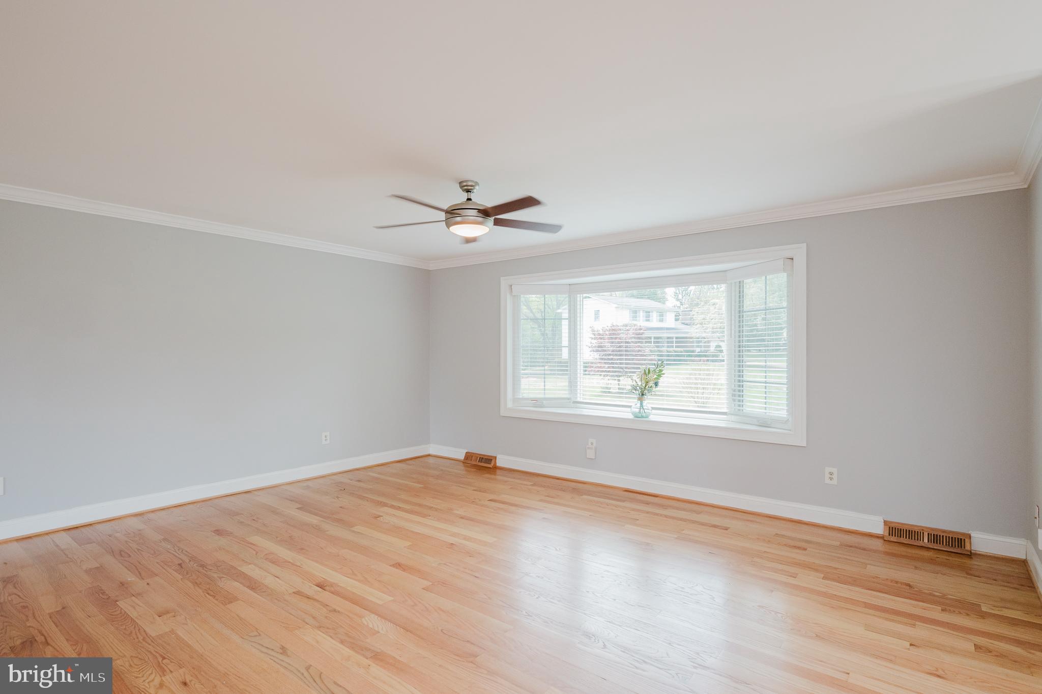 OAKMONT - Residential Lease