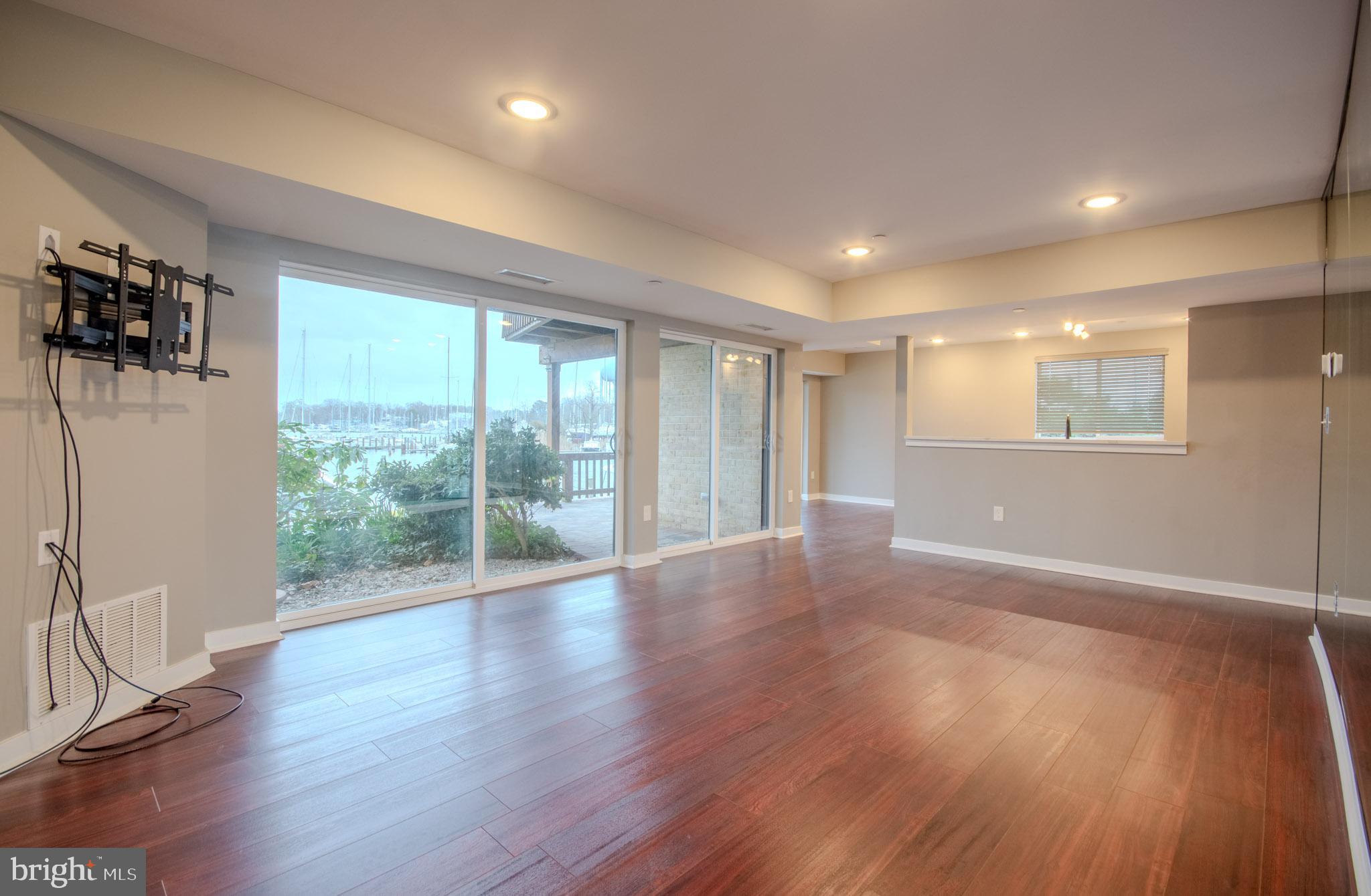 SEVERN HOUSE - Residential Lease