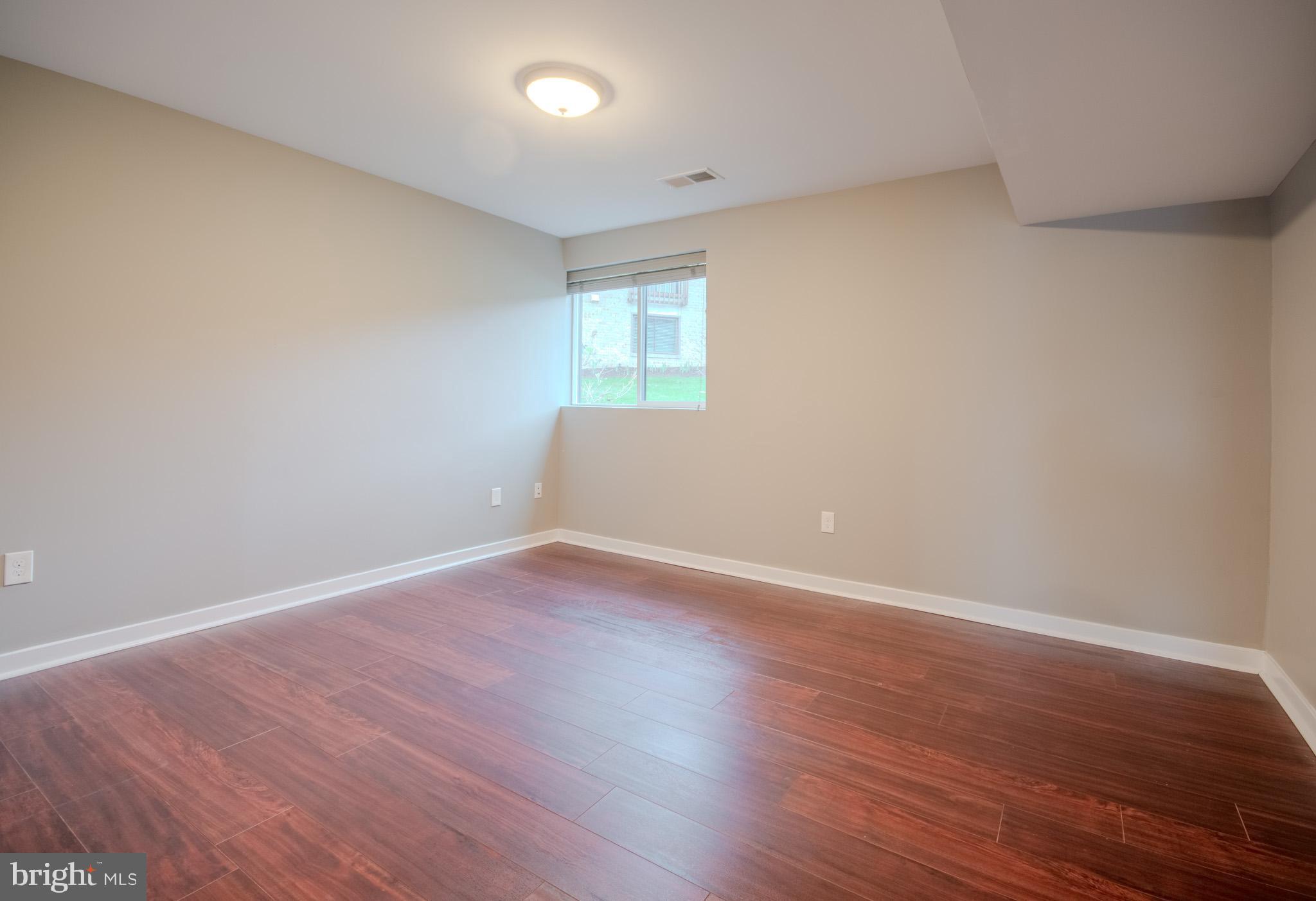 SEVERN HOUSE - Residential Lease