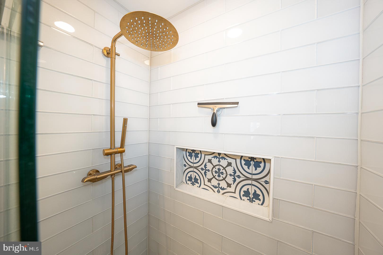 CHESTERBROOK - Residential