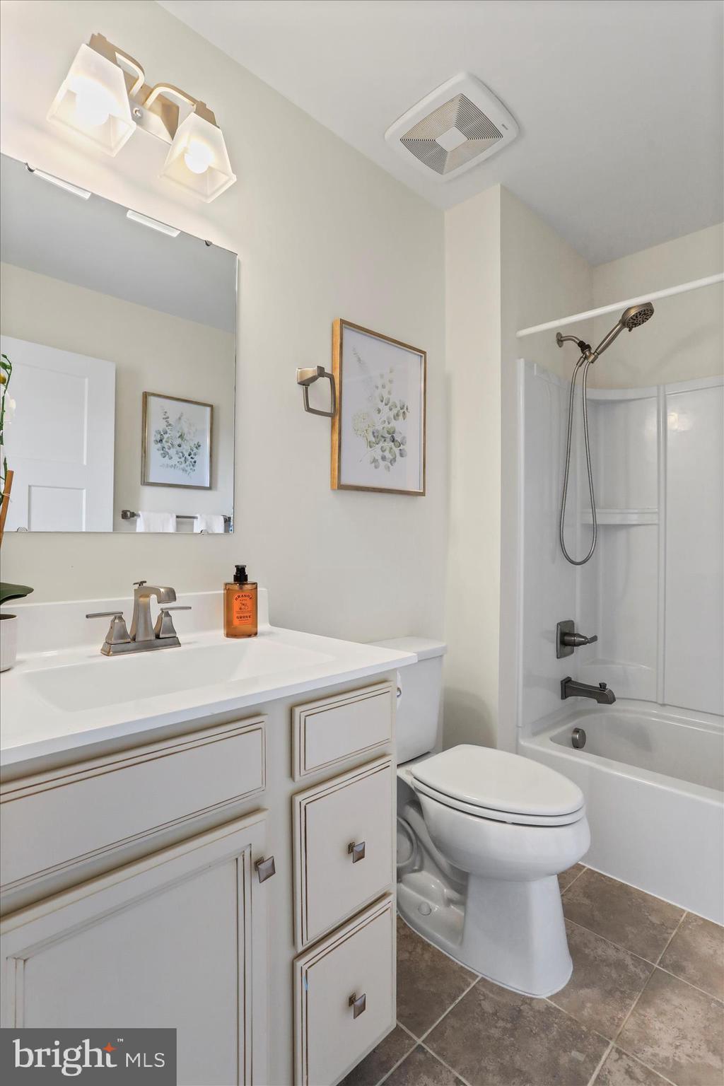 ARCADIA SPRINGS - Residential