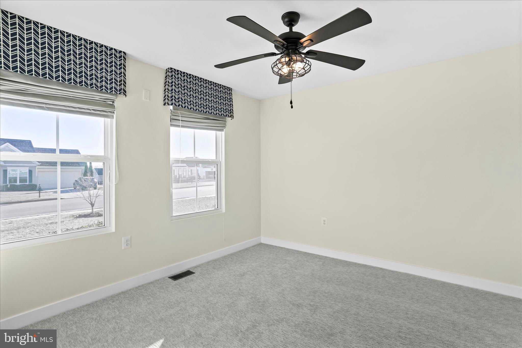 ARCADIA SPRINGS - Residential