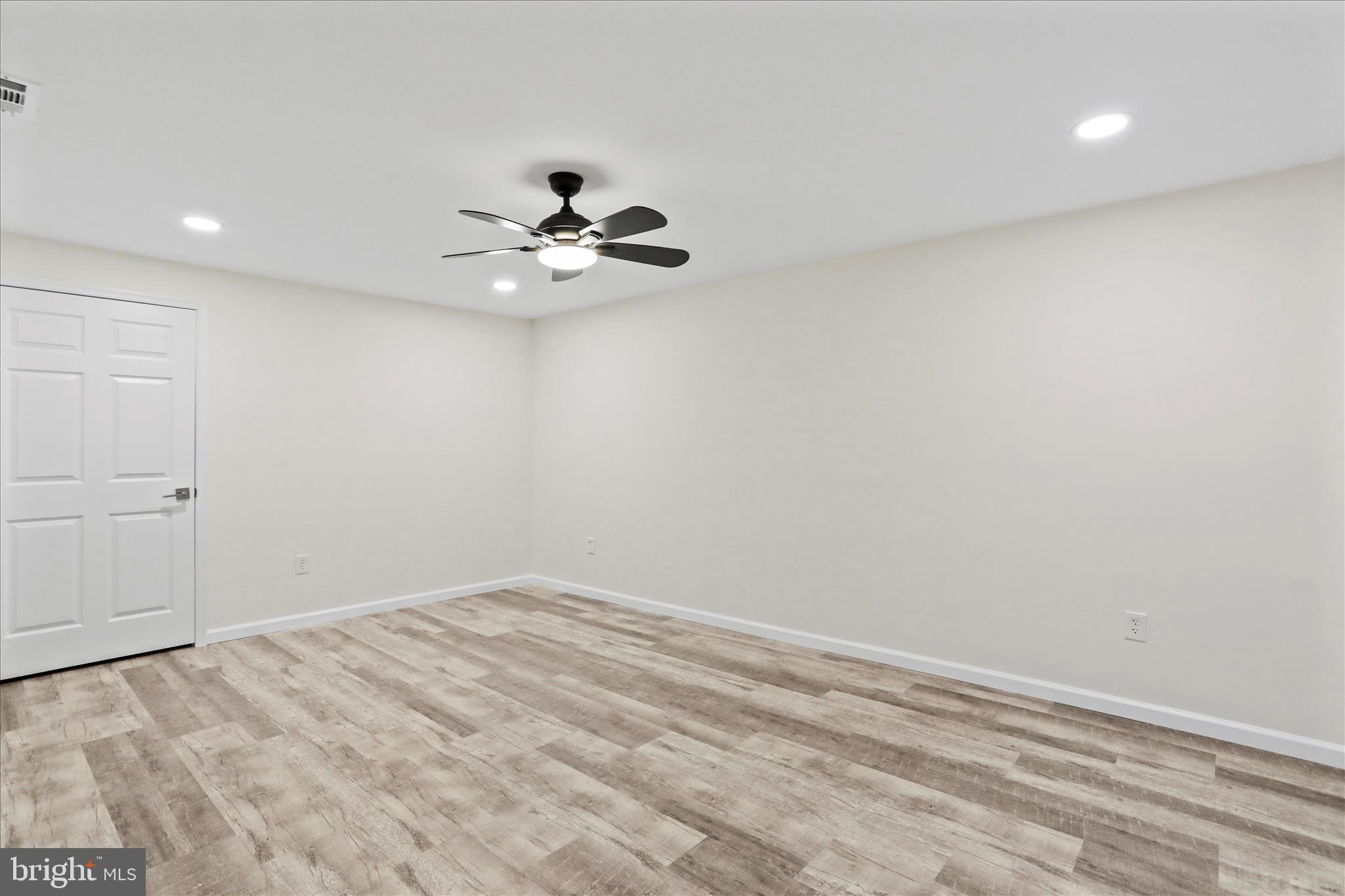 ARCADIA SPRINGS - Residential