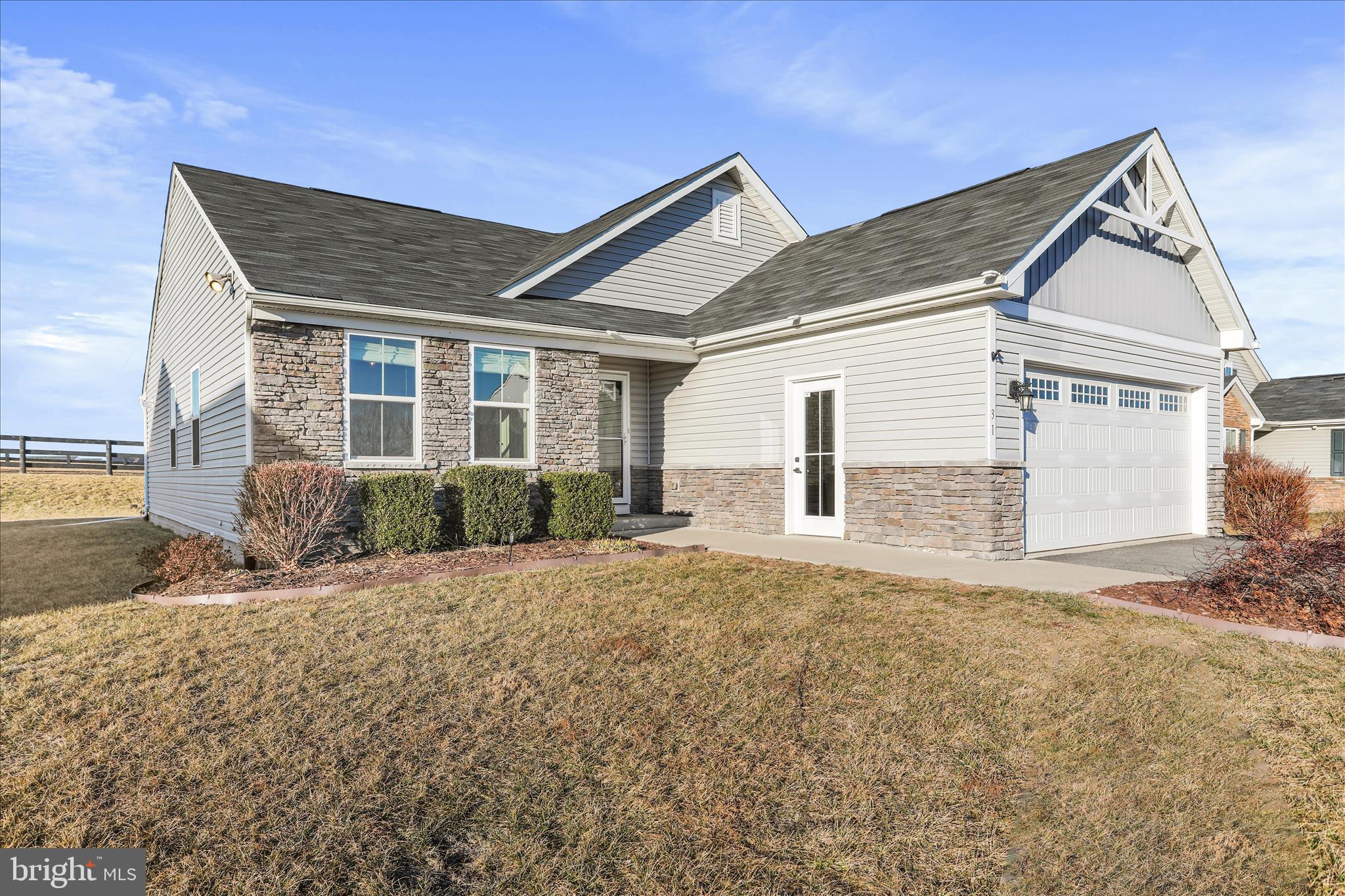 ARCADIA SPRINGS - Residential