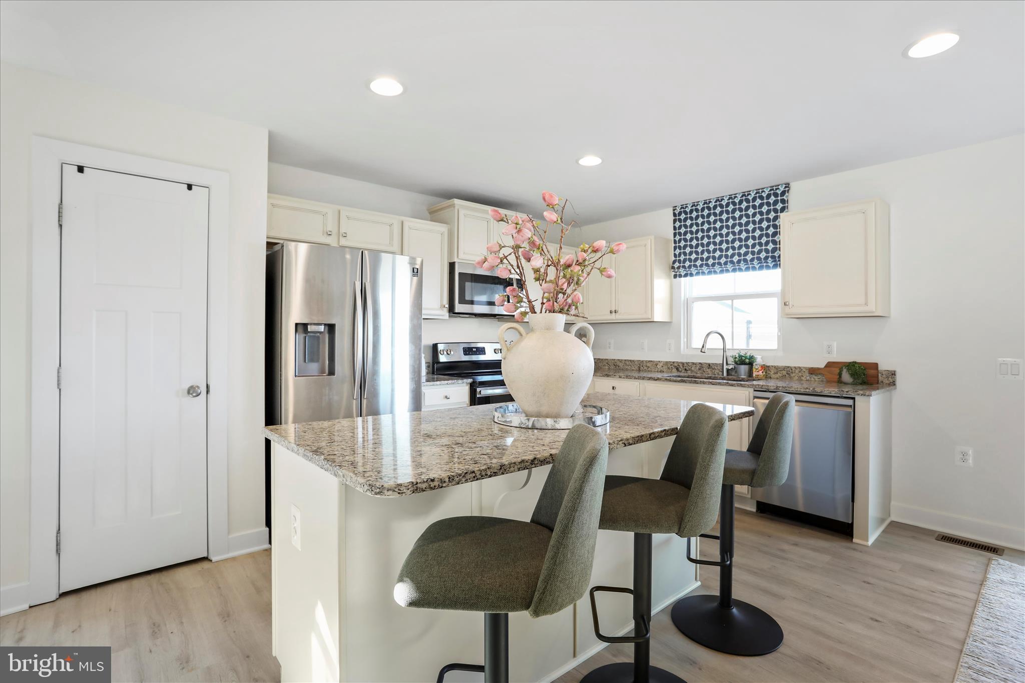 ARCADIA SPRINGS - Residential