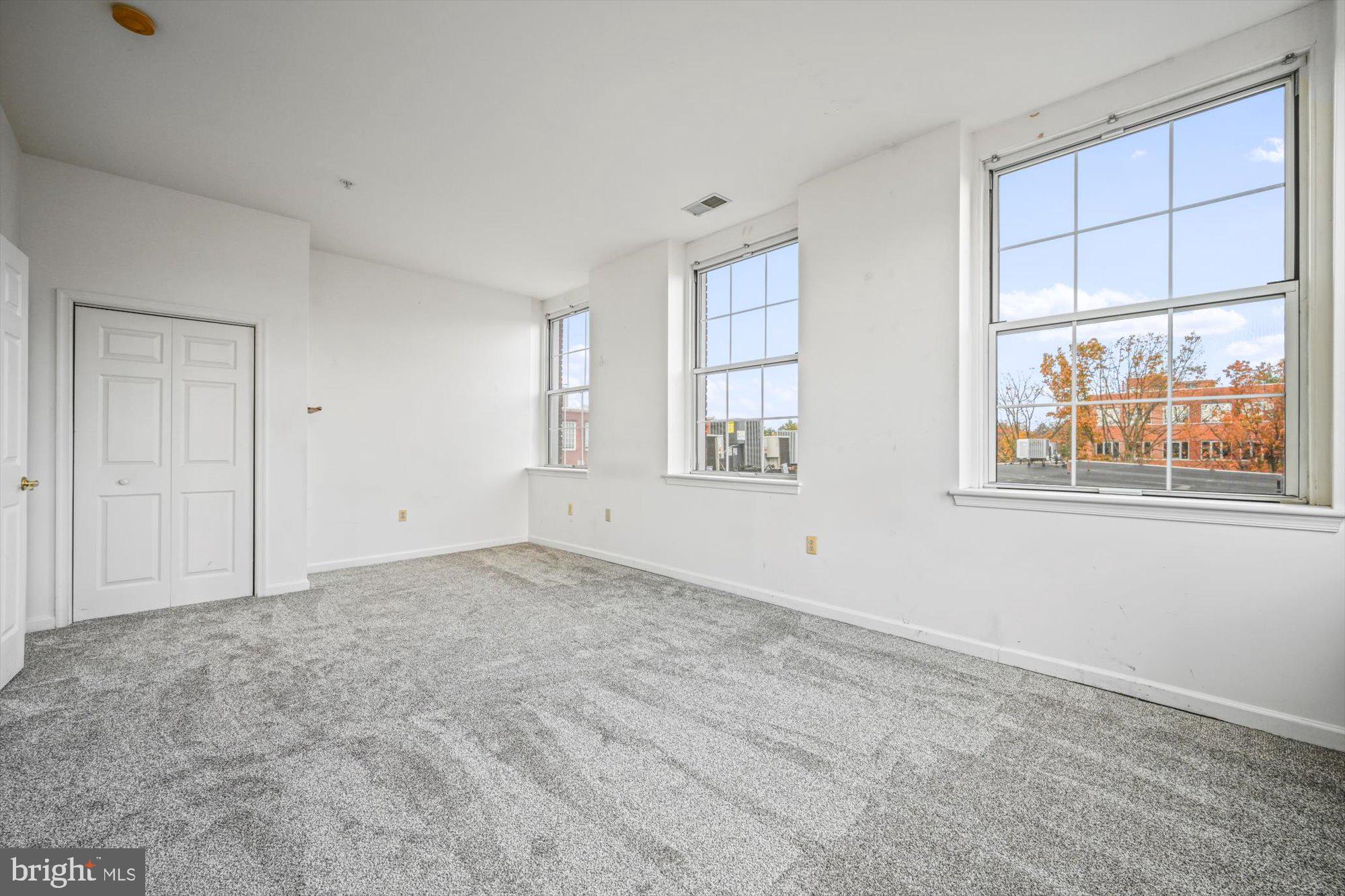 CLOCK TOWERS - Residential