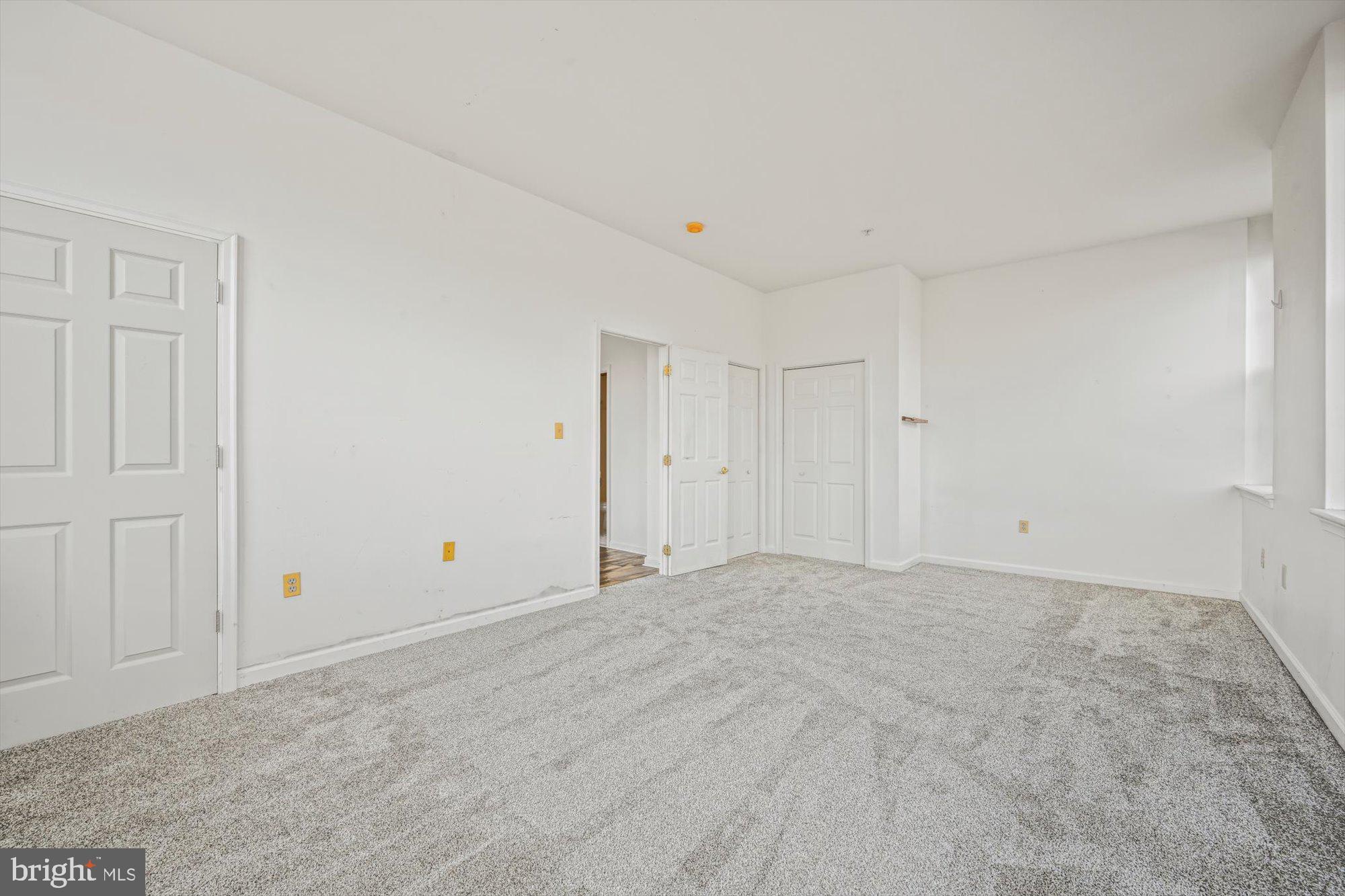 CLOCK TOWERS - Residential