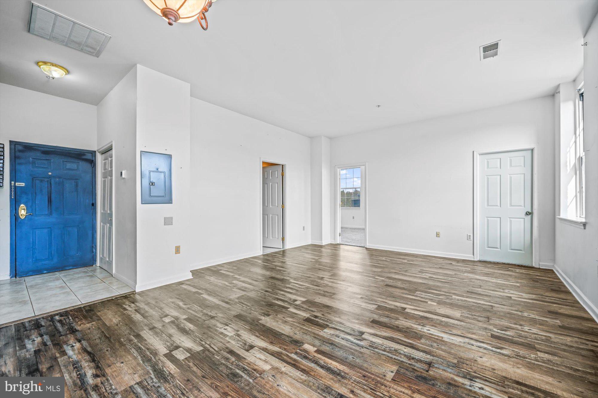 CLOCK TOWERS - Residential