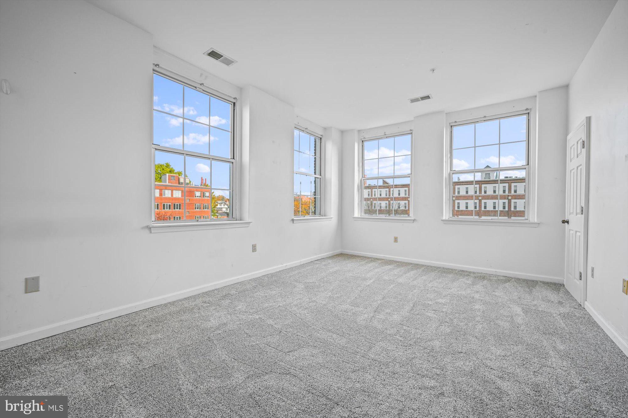 CLOCK TOWERS - Residential