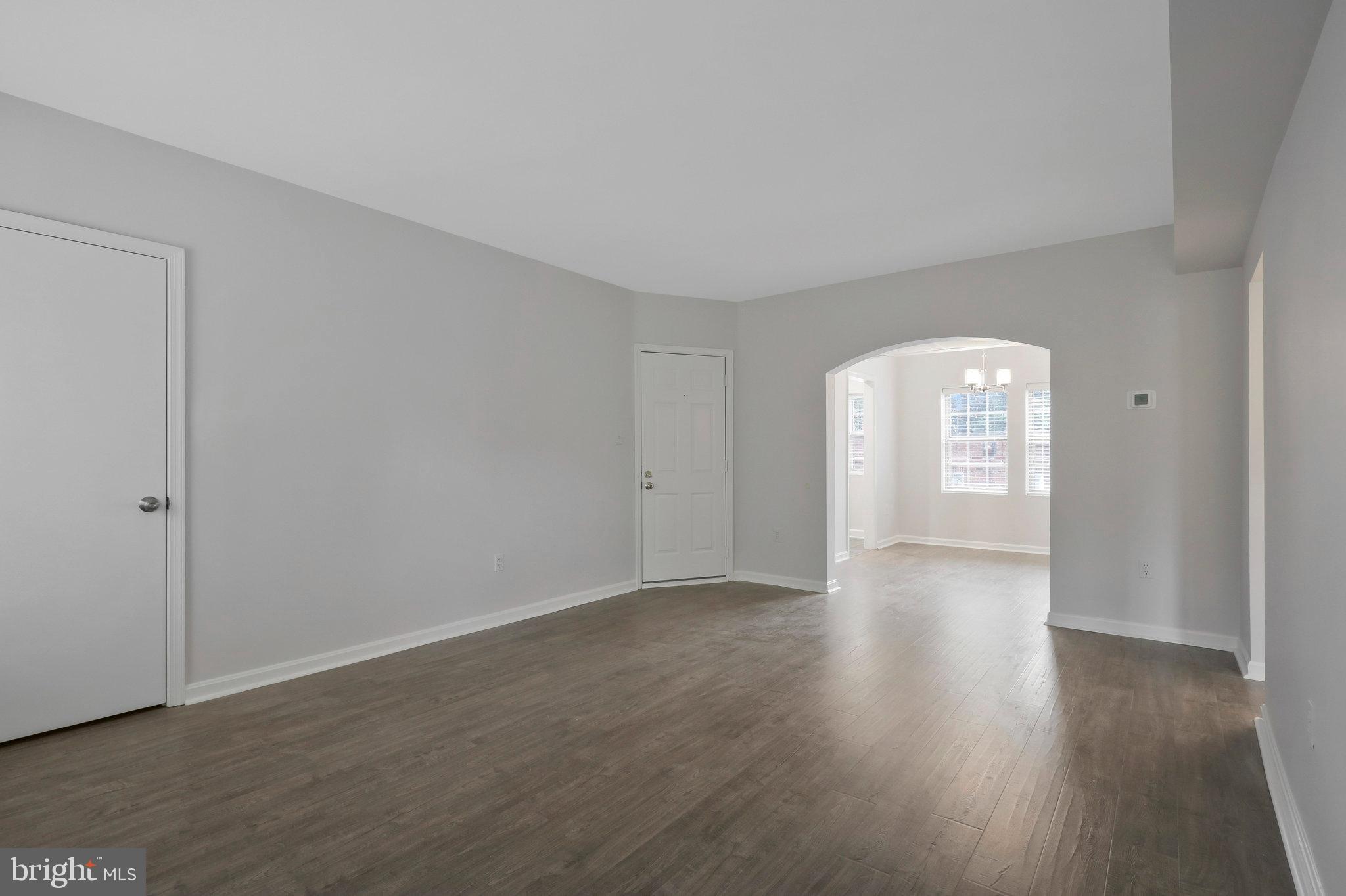 1804 QUEENS LANE 4-207