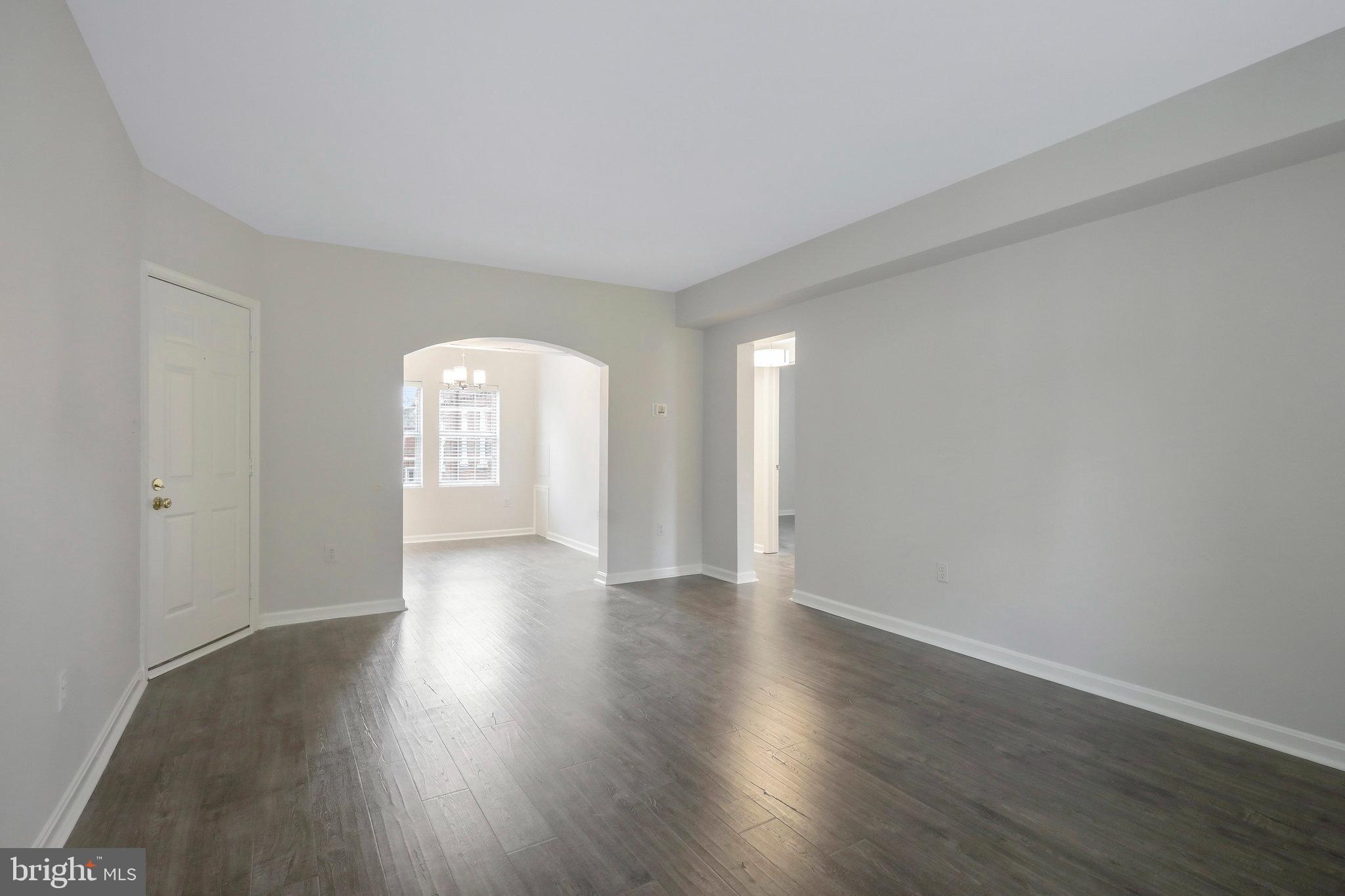 1804 QUEENS LANE 4-207