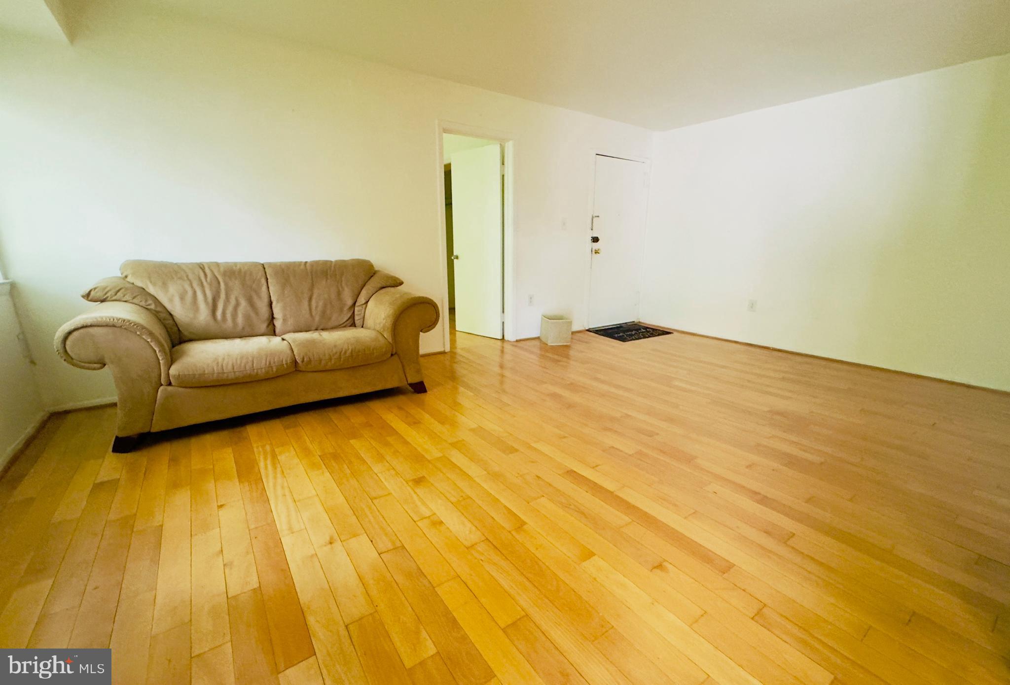 BETHESDA PARK - Residential