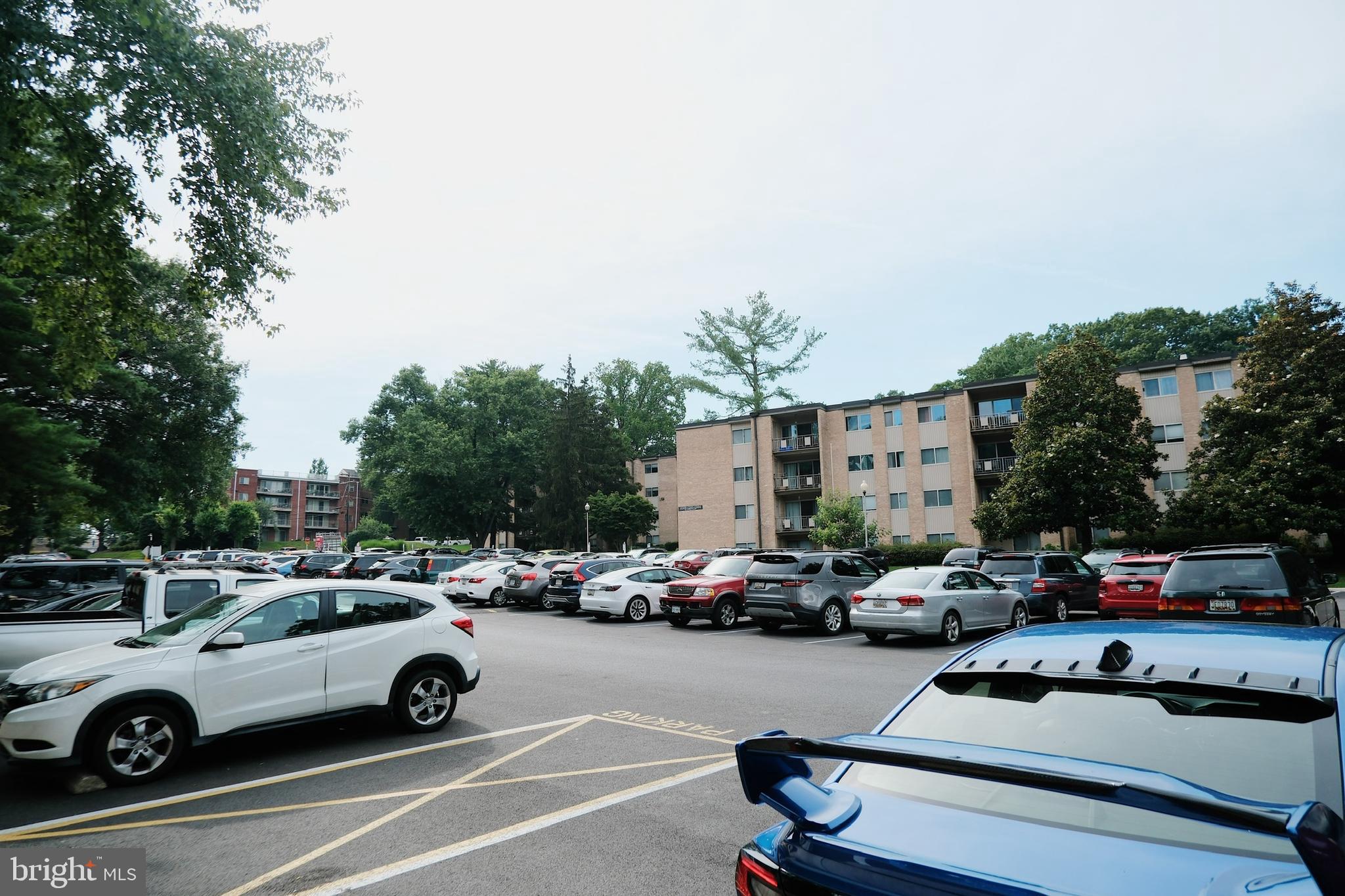 BETHESDA PARK - Residential