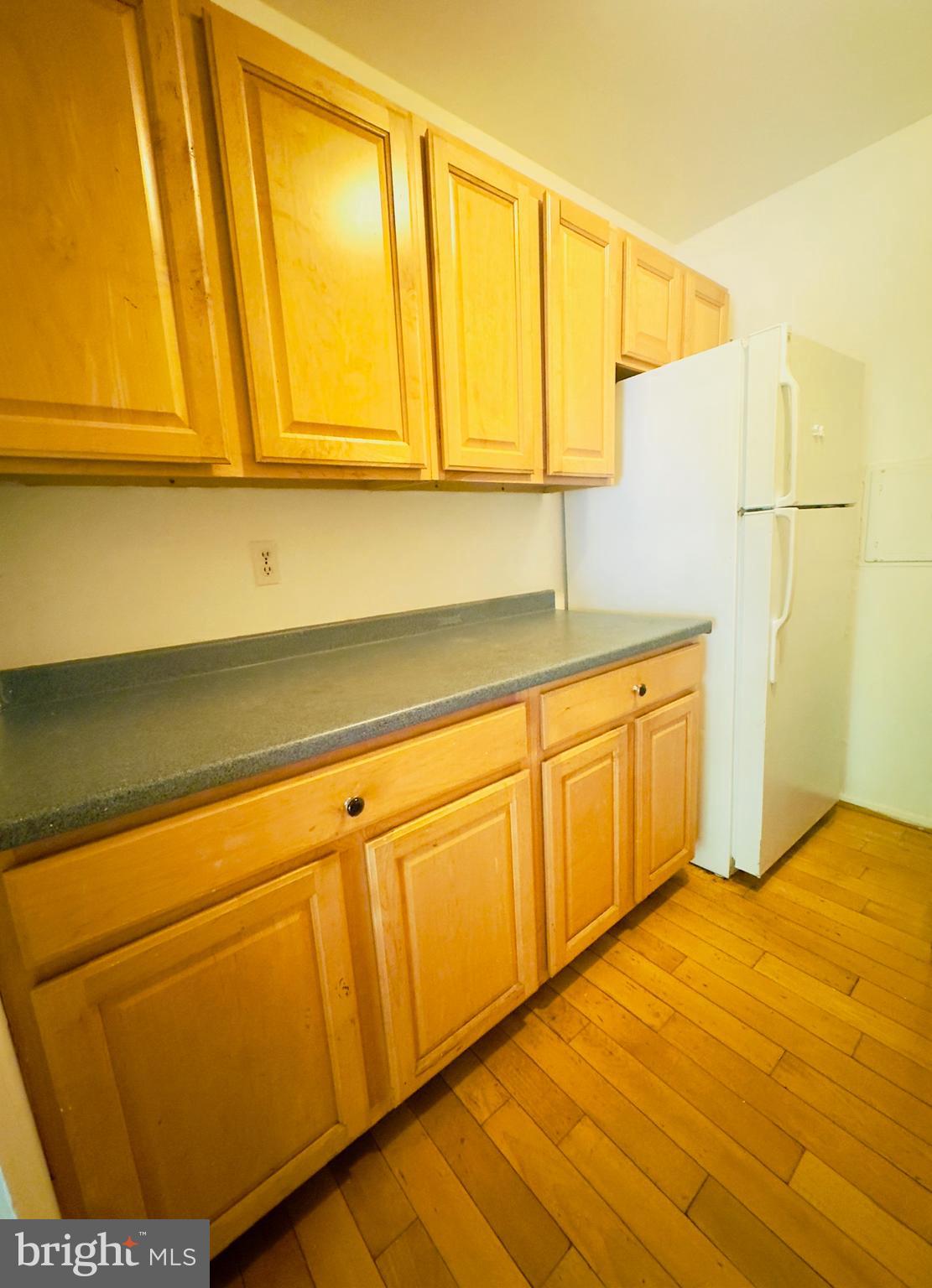 BETHESDA PARK - Residential