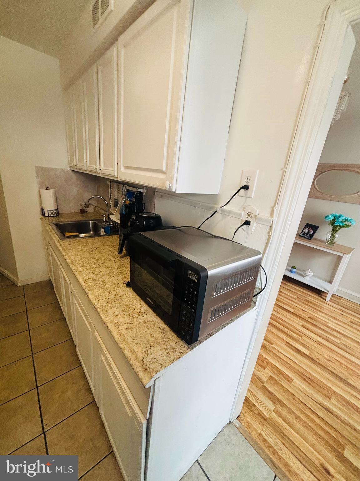 MAYFAIR - Residential