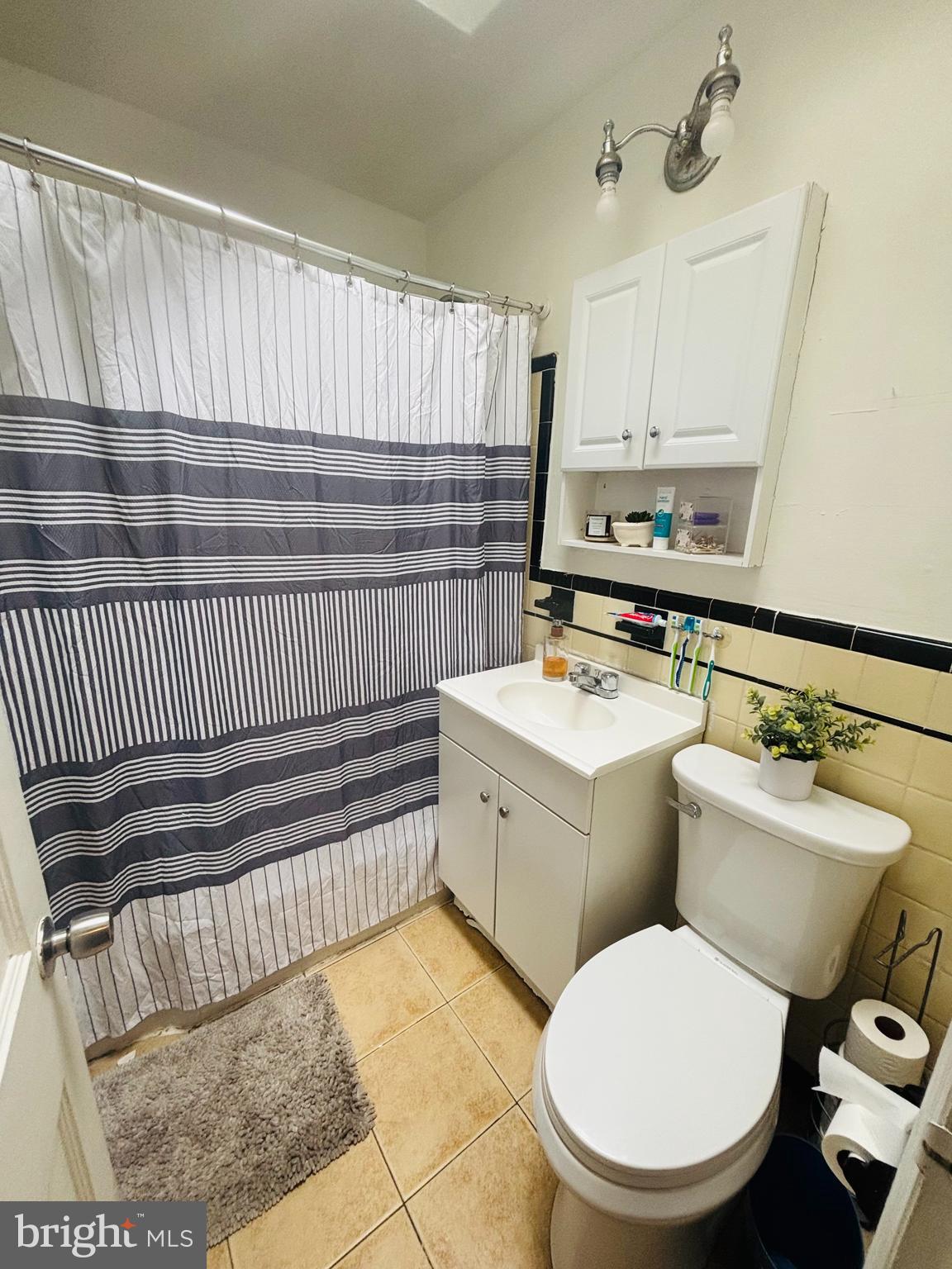 MAYFAIR - Residential