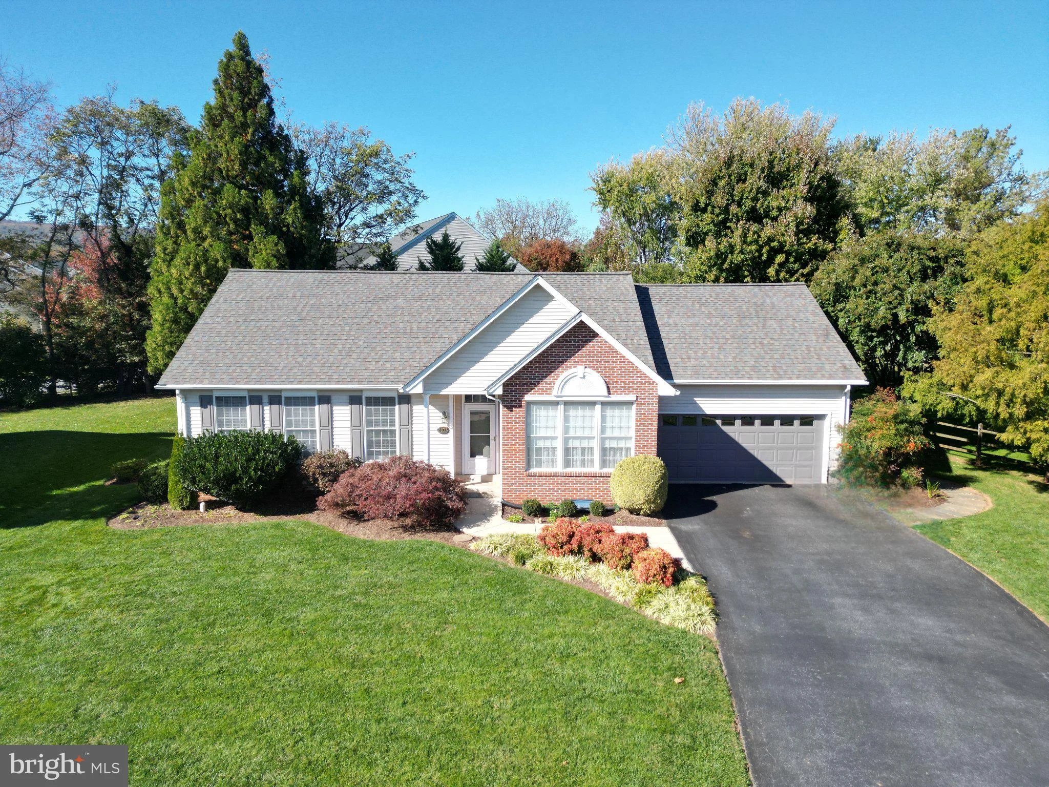 2104 Graystone Court