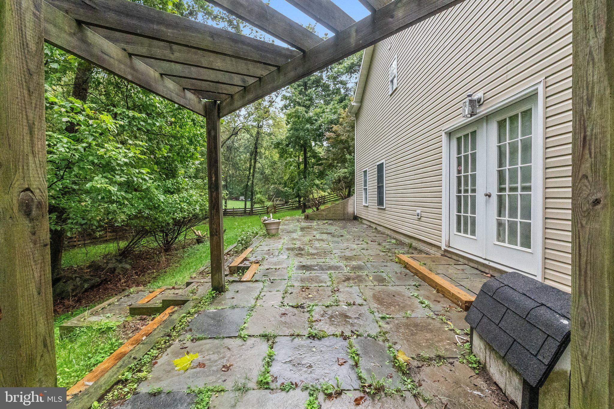 SHANNONDALE - Residential