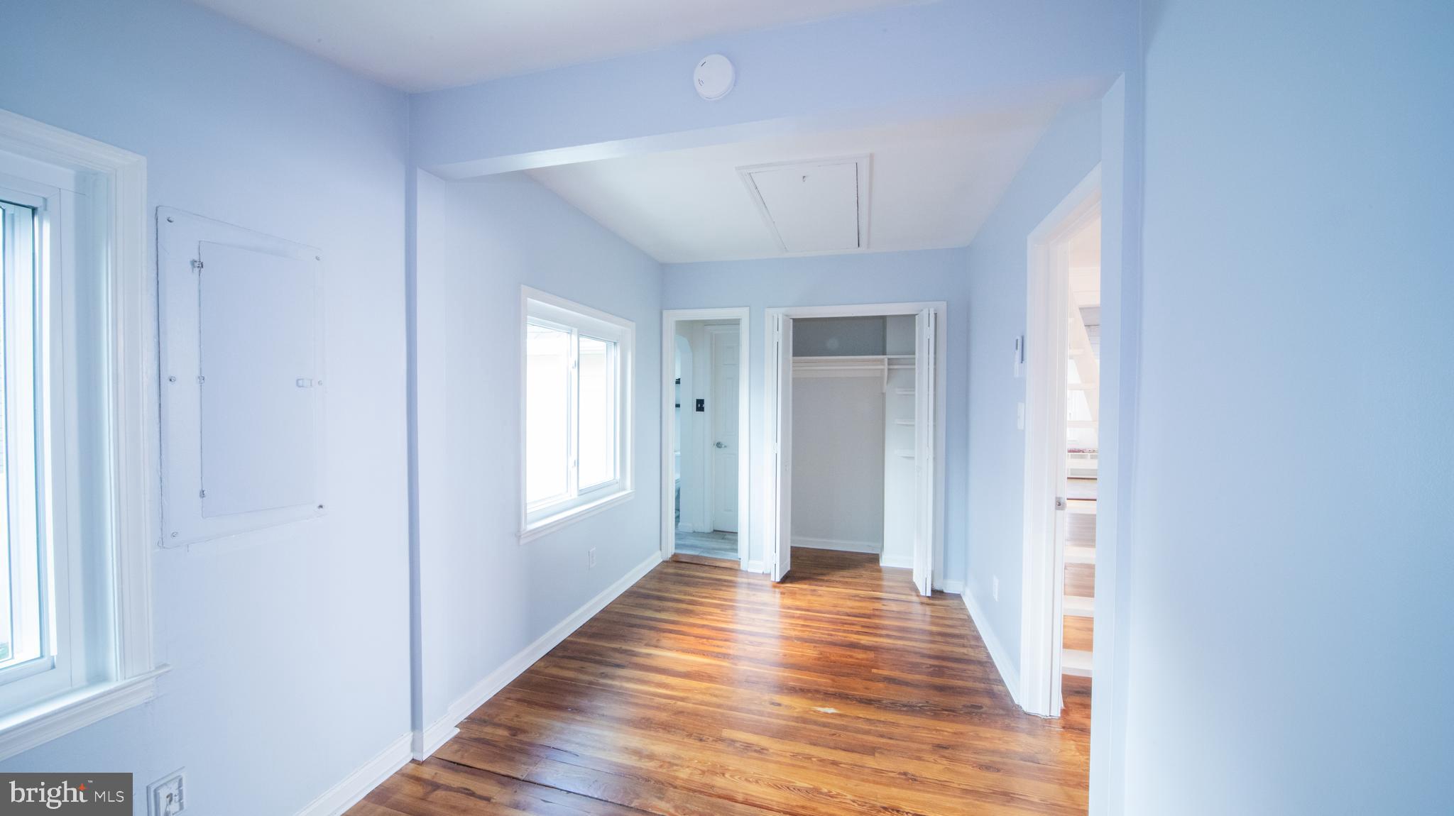 AVALON SHORES - Residential Lease