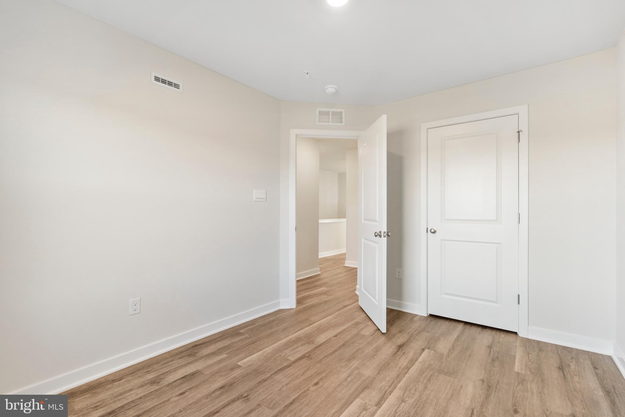 CALM RETREAT - Residential Lease