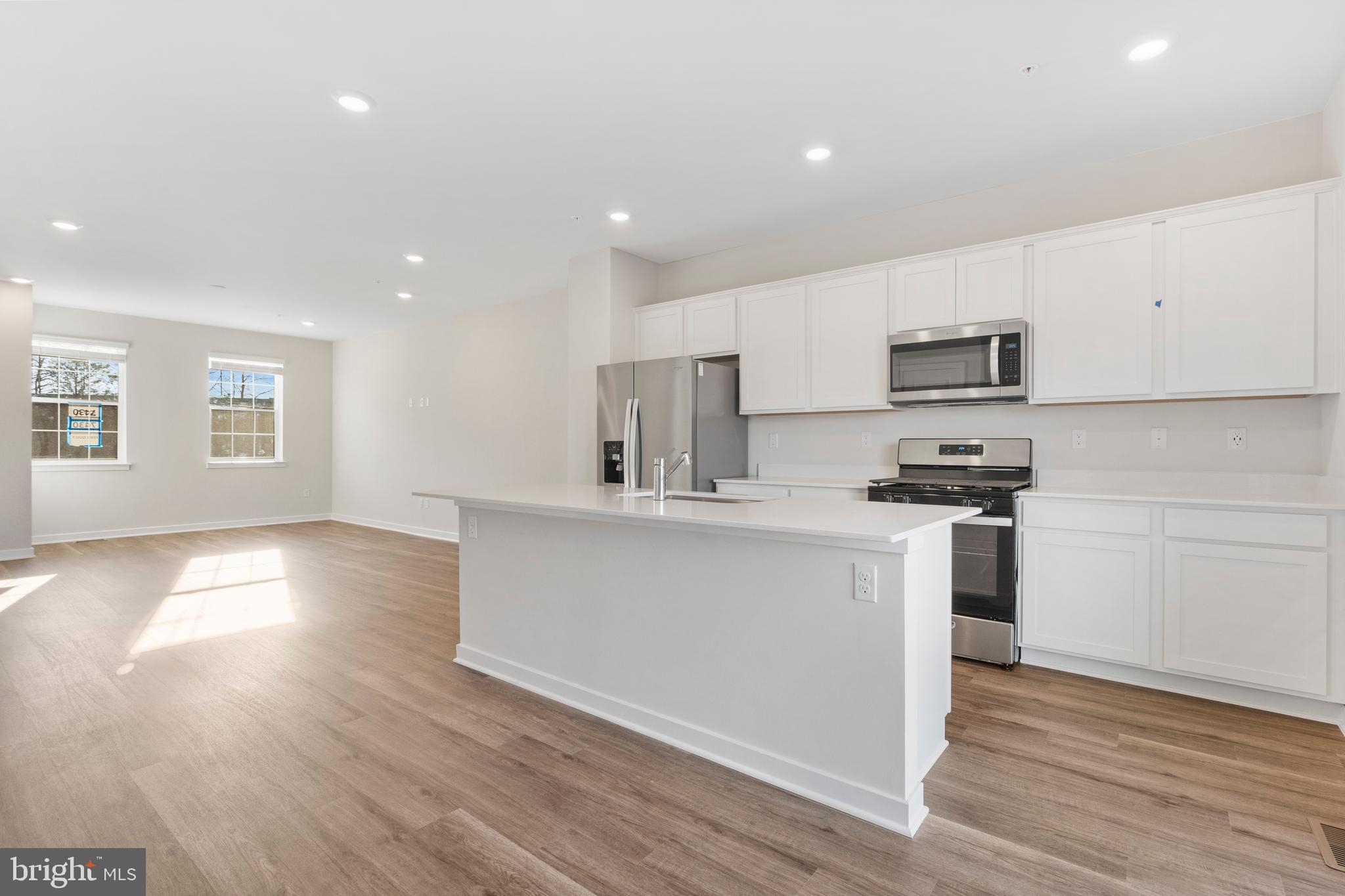 CALM RETREAT - Residential Lease