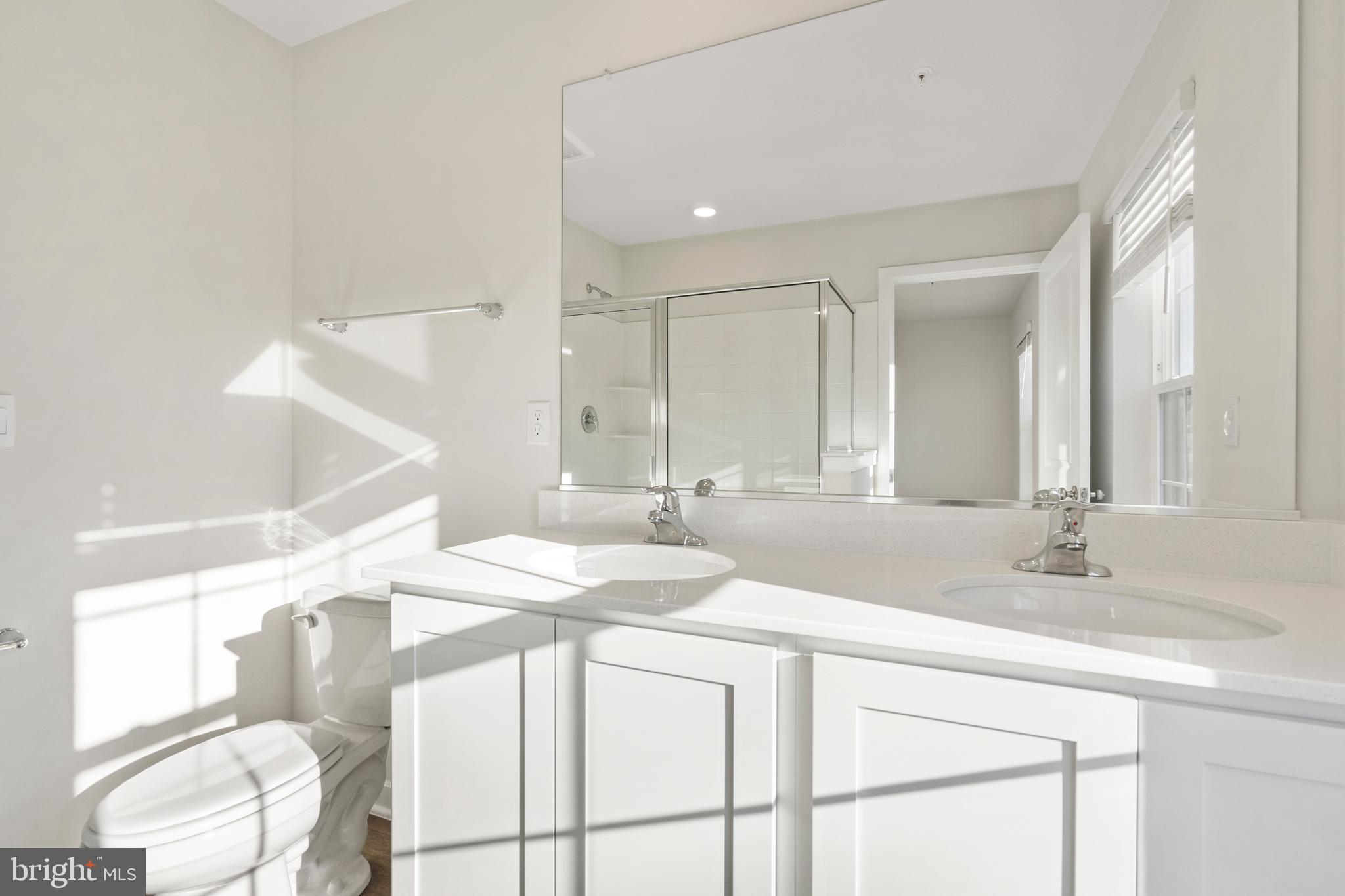 CALM RETREAT - Residential Lease